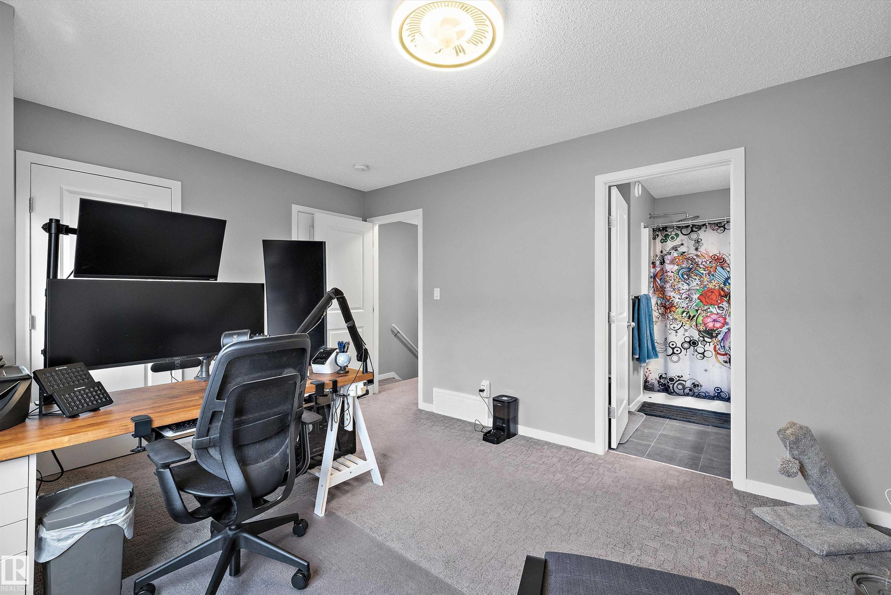 128 3305 Orchards Link, Edmonton, AB - Indoor Photo Showing Office
