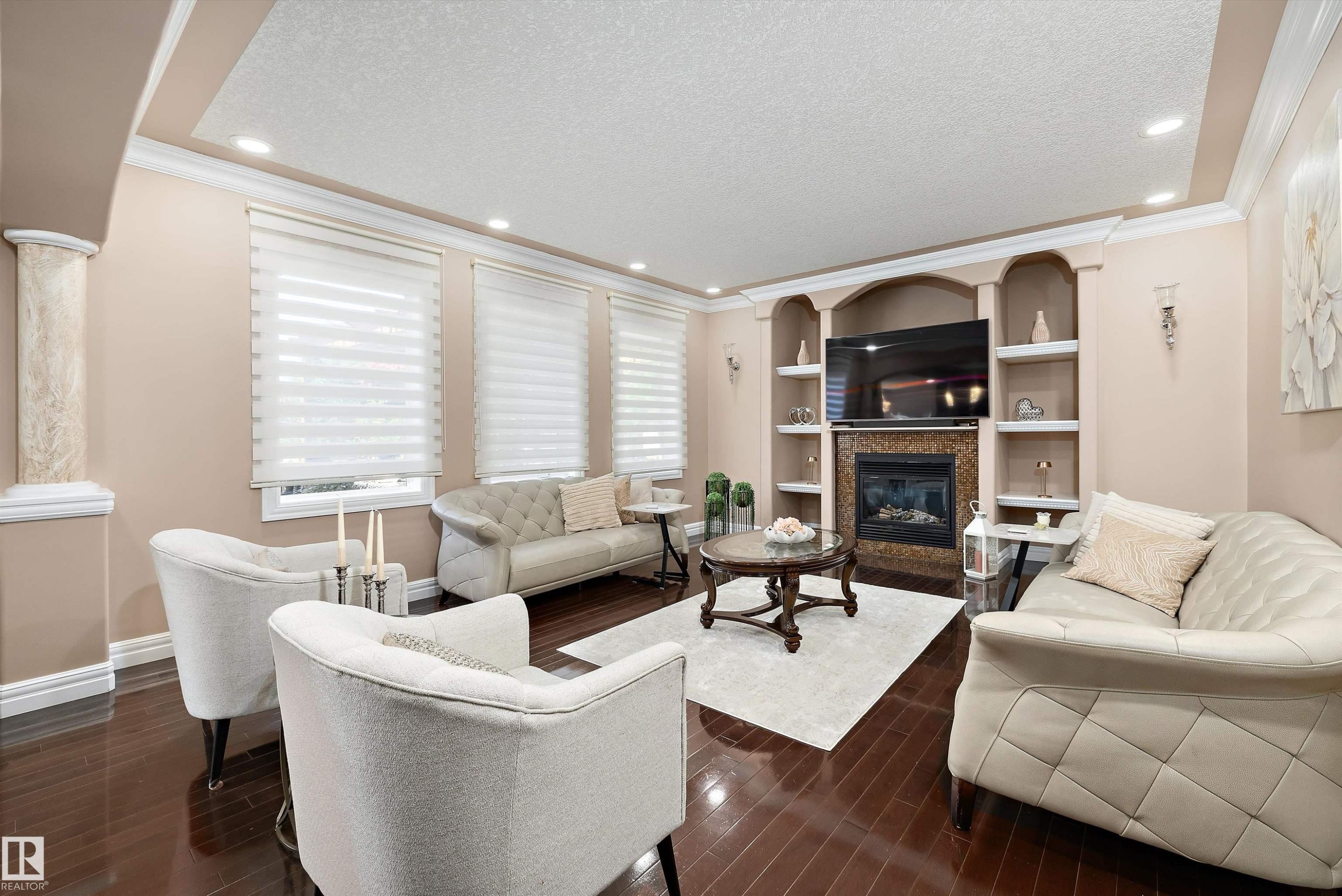 14148 134 Street Nw, Edmonton, AB - Indoor Photo Showing Living Room With Fireplace