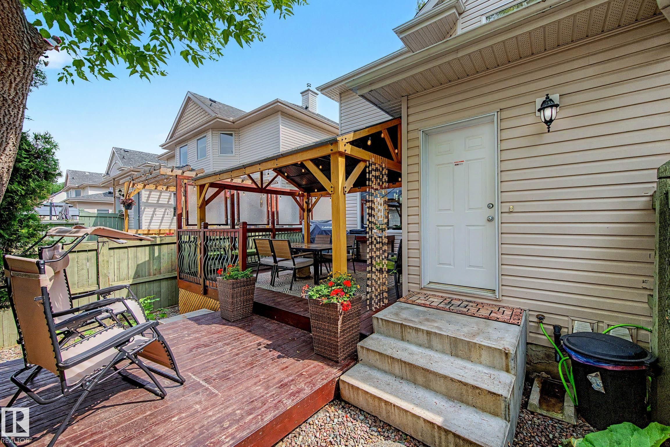Deck - 9130 100A Avenue Nw, Edmonton, AB - Outdoor With Deck Patio Veranda With Exterior