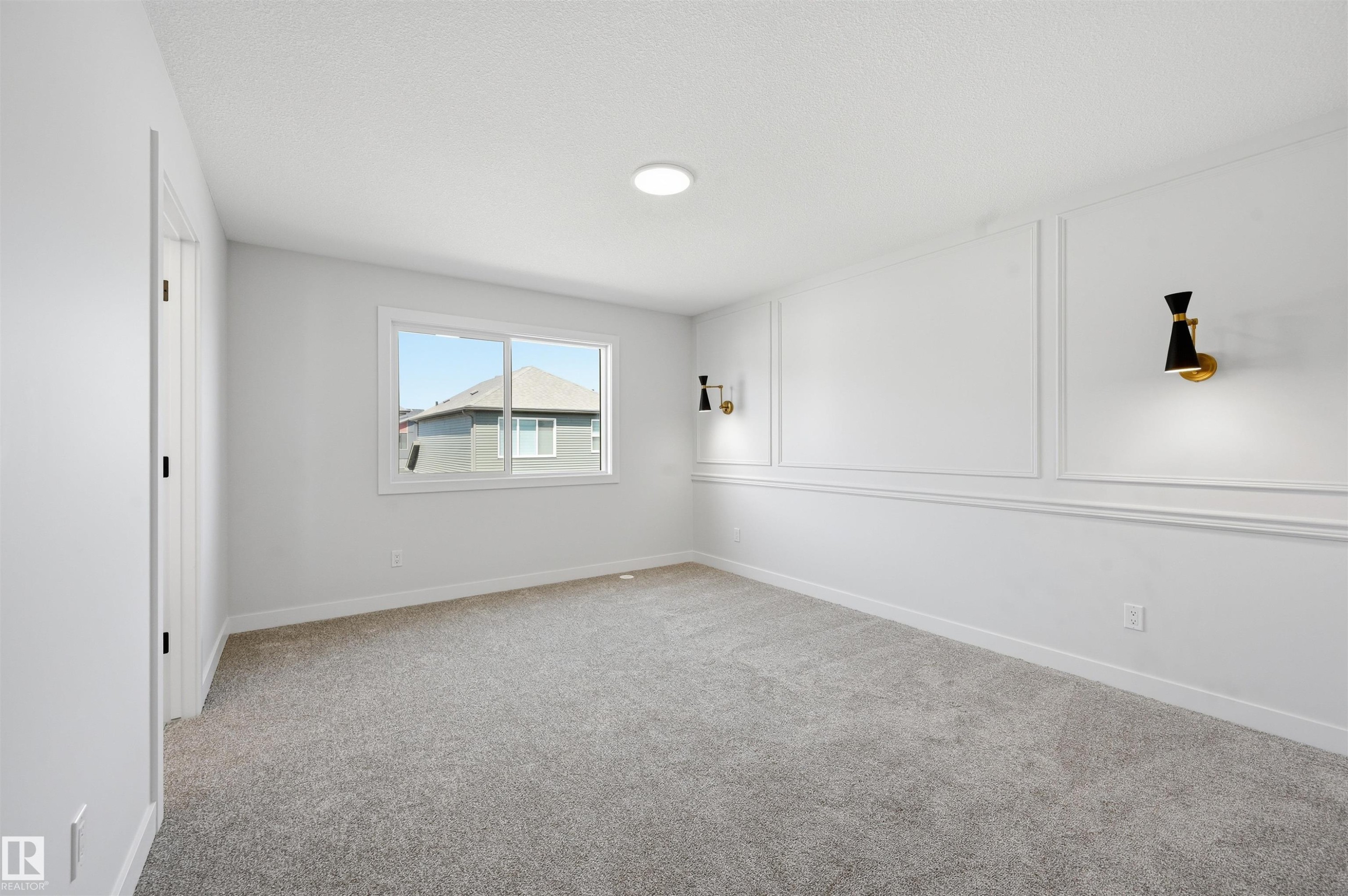 3024 Dixon Landing Sw, Edmonton, AB - Indoor Photo Showing Other Room