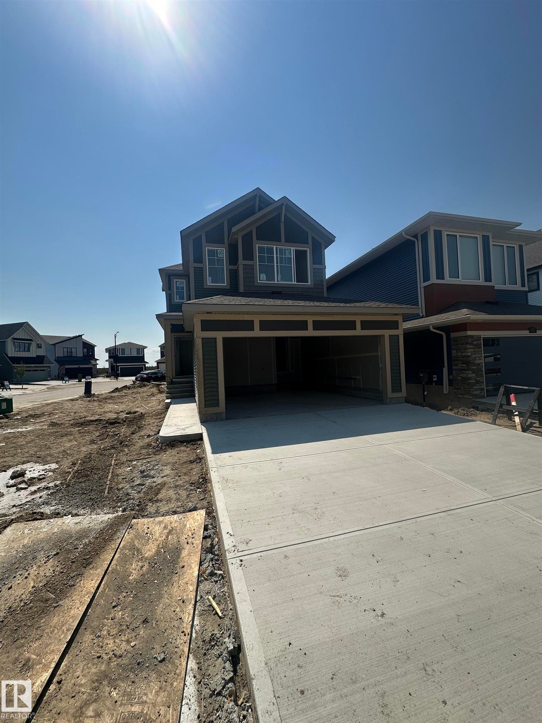 2357 Muckleplum Way Sw, Edmonton, AB - Outdoor With Facade