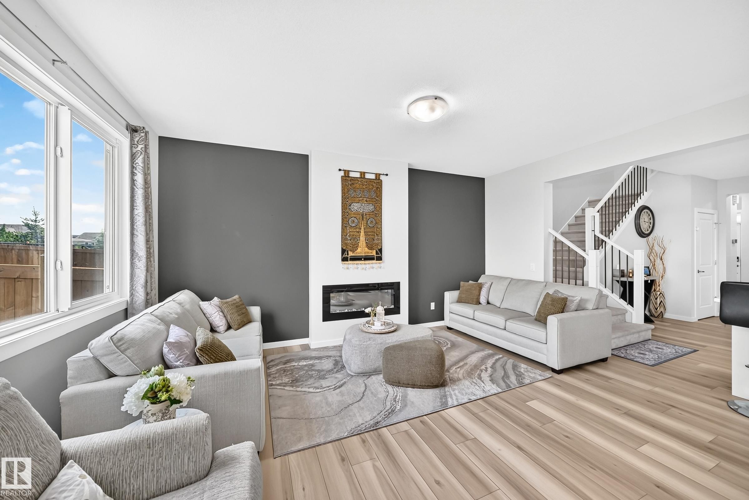 4018 Hawthorn Link Sw, Edmonton, AB - Indoor Photo Showing Living Room With Fireplace