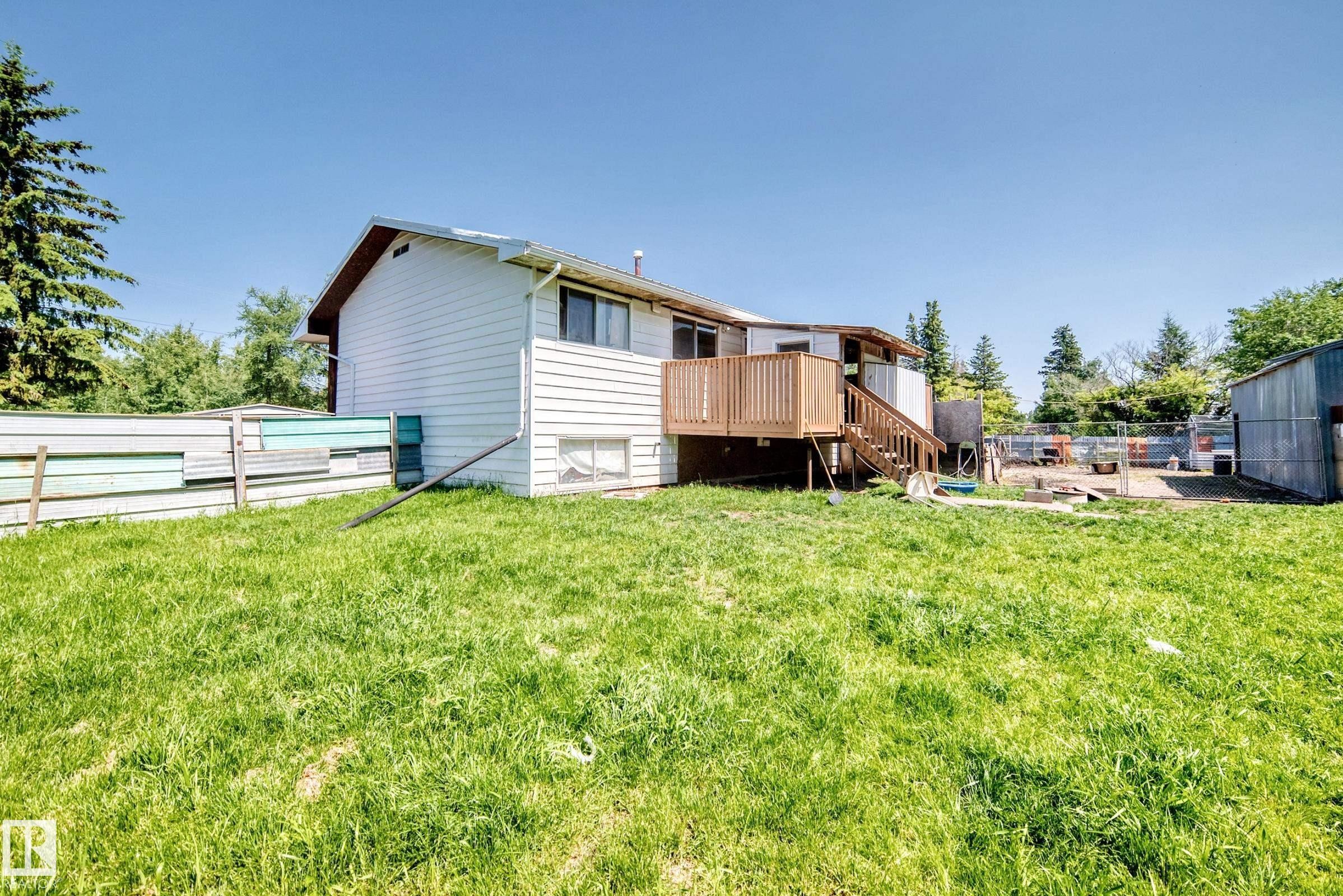 8 Fourth Street, Duffield, AB - Outdoor With Exterior
