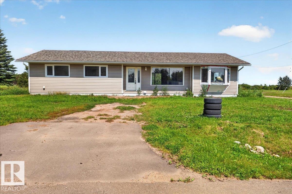 5316 54 Avenue, Andrew, AB - Outdoor