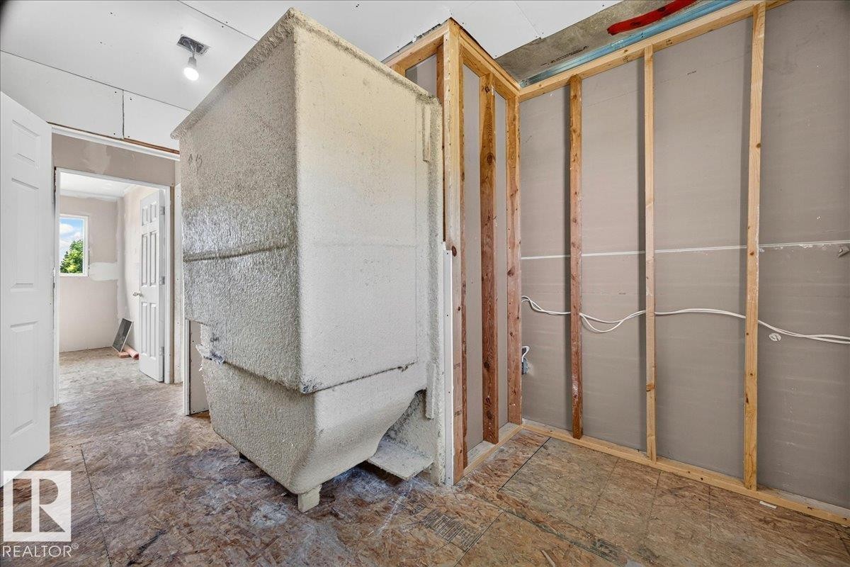 5316 54 Avenue, Andrew, AB - Indoor Photo Showing Other Room