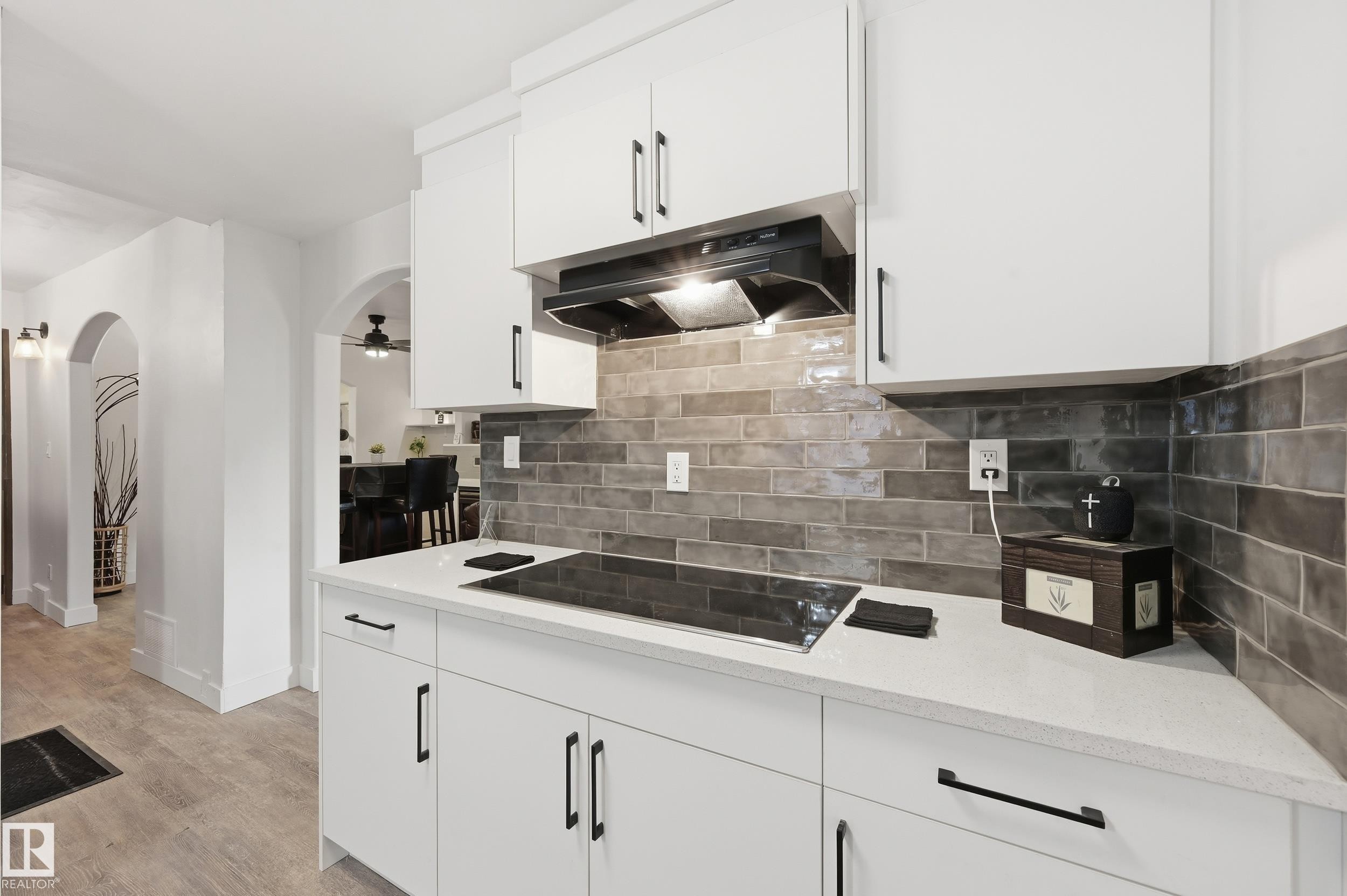 10656 93 Street, Edmonton, AB