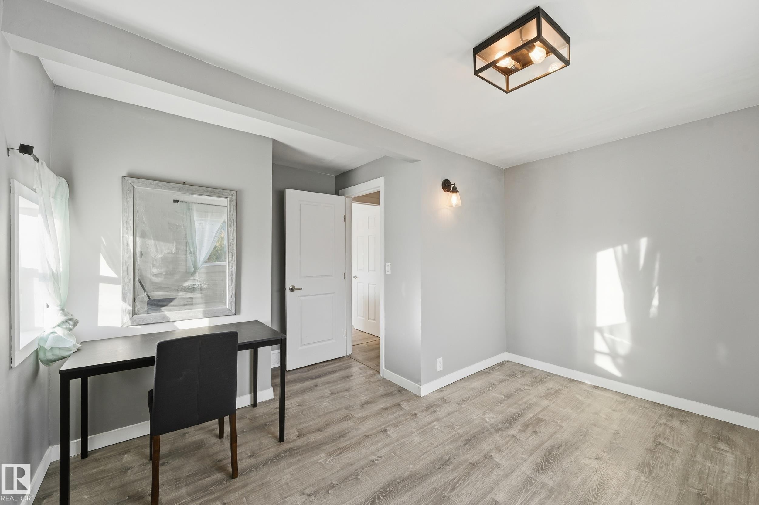 10656 93 Street, Edmonton, AB