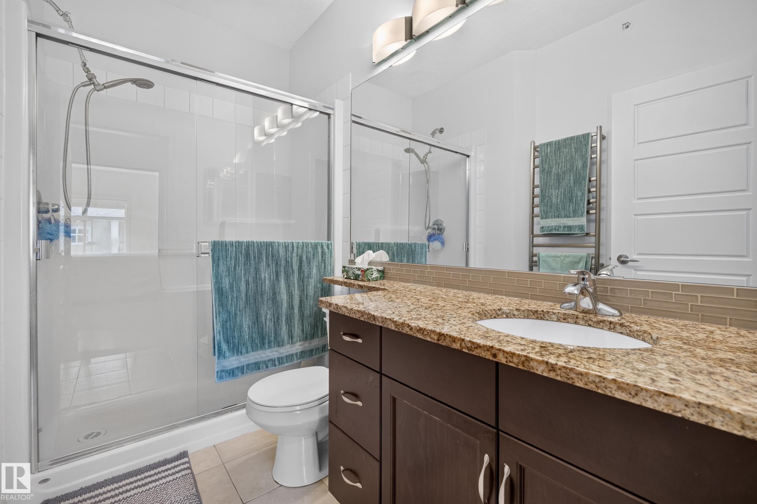#465 11517 Ellerslie Rd Sw, Edmonton, AB - Indoor Photo Showing Bathroom