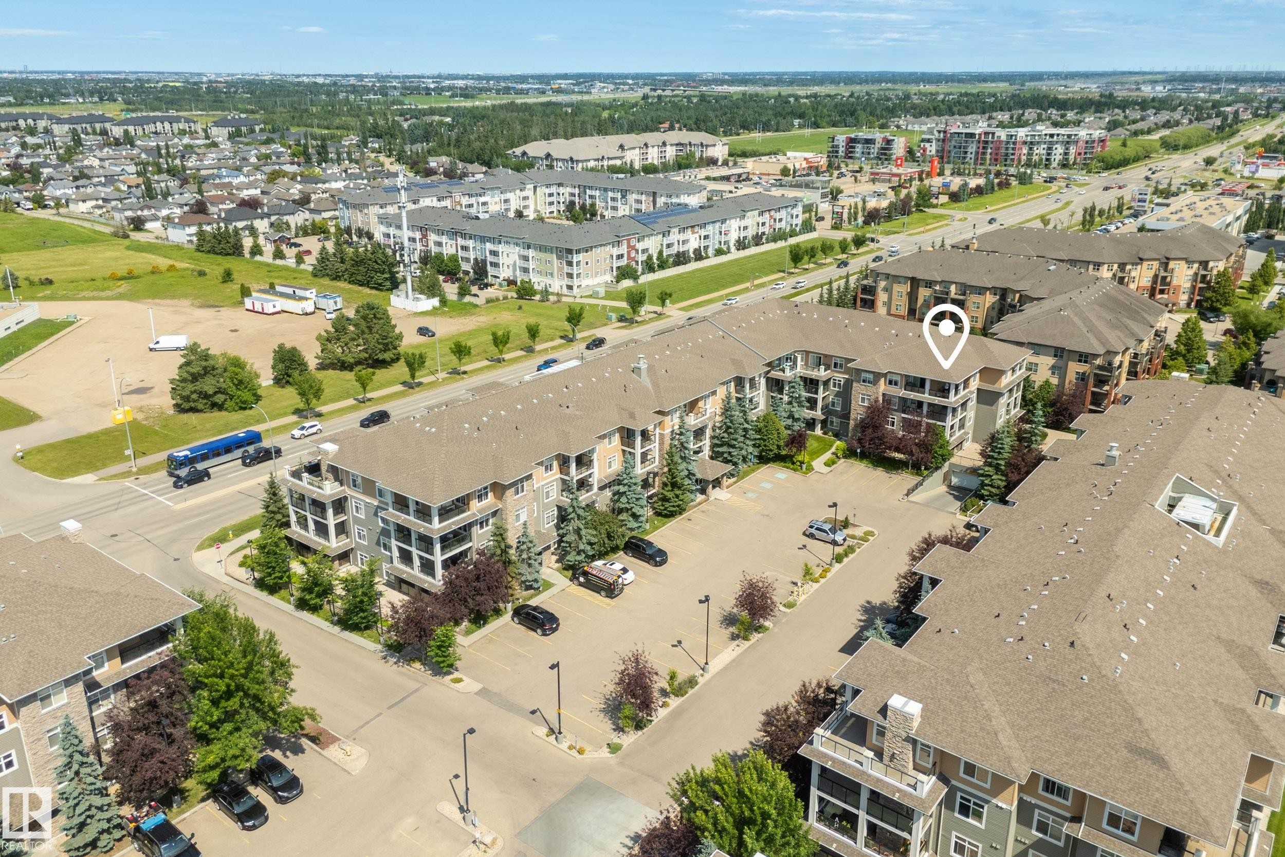 #465 11517 Ellerslie Rd Sw, Edmonton, AB - Outdoor With View