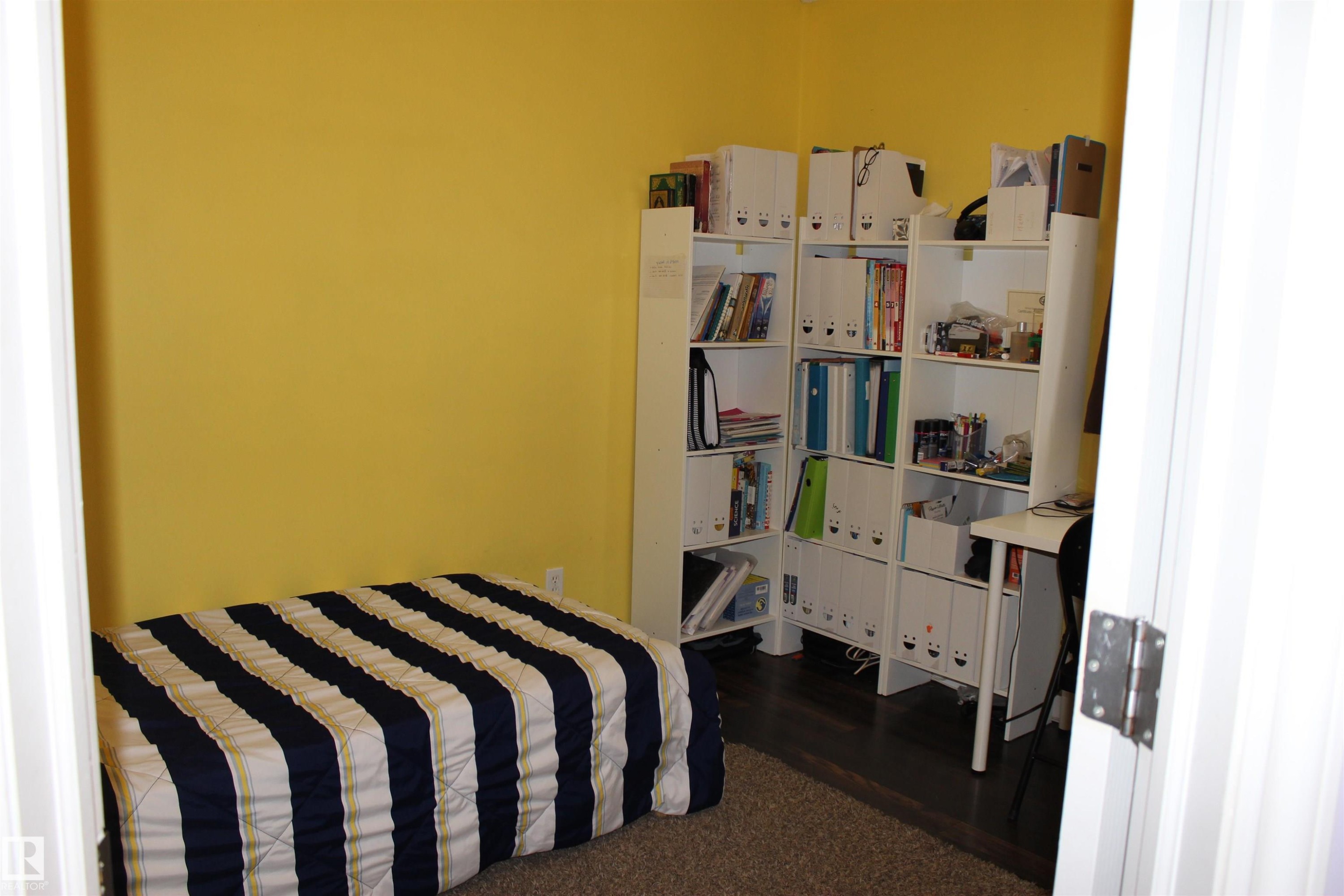 16256 132 Street Nw, Edmonton, AB - Indoor Photo Showing Bedroom