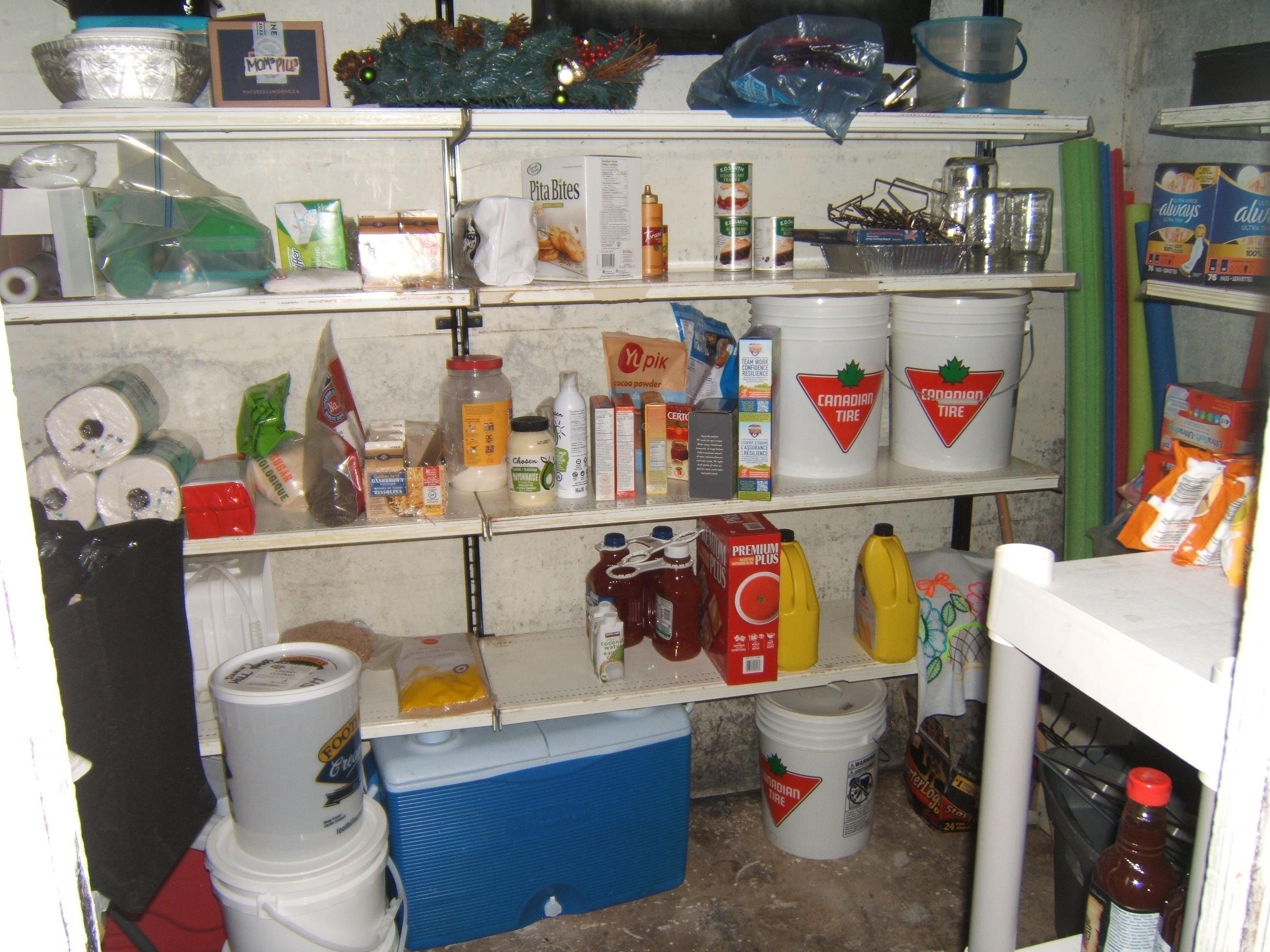 Image quality insufficient for description - 151042 Twp Rd 562, Rural Two Hills County, AB - Indoor Photo Showing Other Room