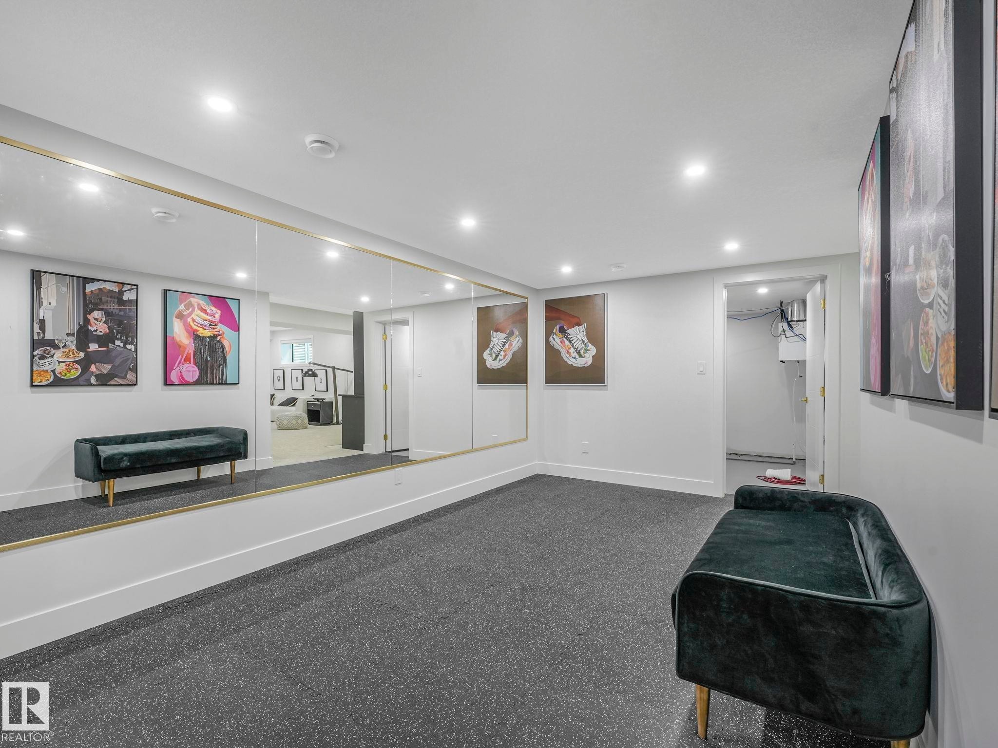 33 Birkshire Crescent, Sherwood Park, AB - Indoor Photo Showing Other Room