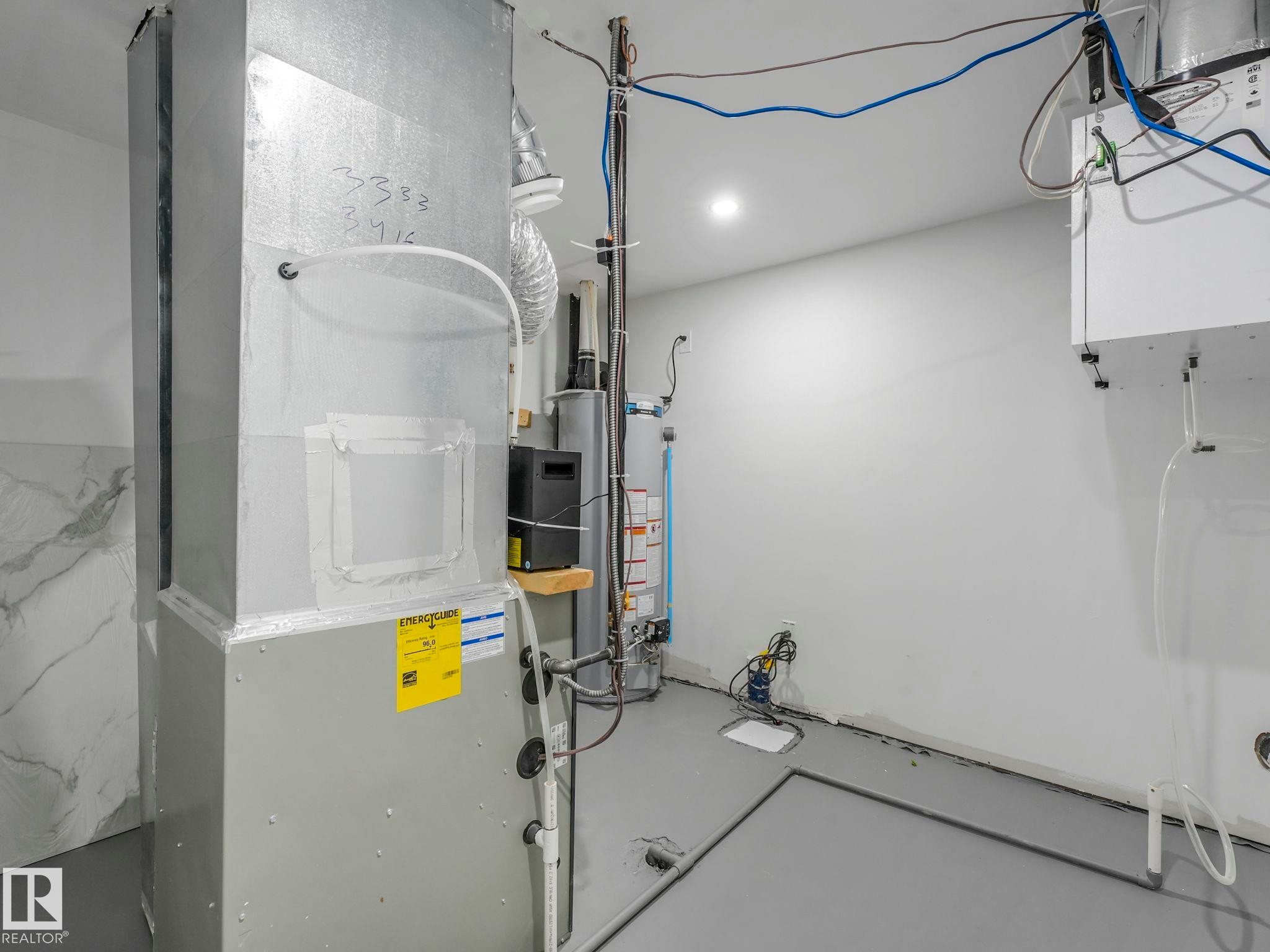 33 Birkshire Crescent, Sherwood Park, AB - Indoor Photo Showing Basement