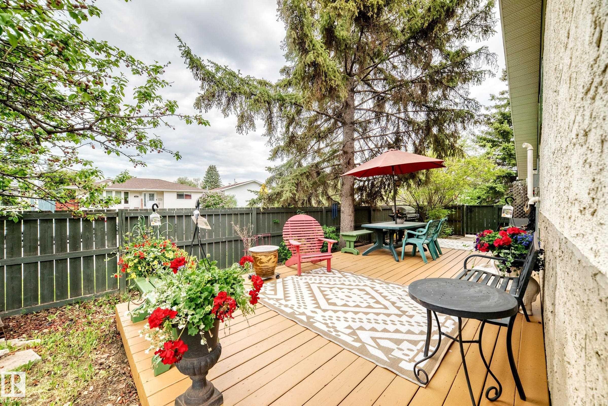 1283 Millbourne Road E, Edmonton, AB - Outdoor With Deck Patio Veranda