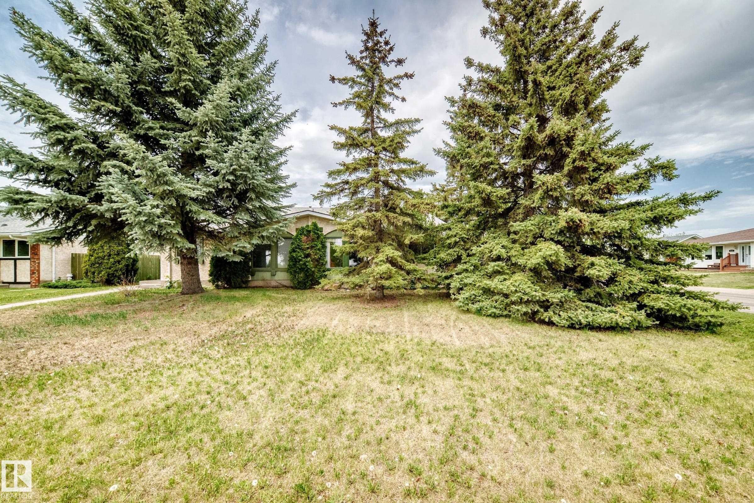 1283 Millbourne Road E, Edmonton, AB - Outdoor