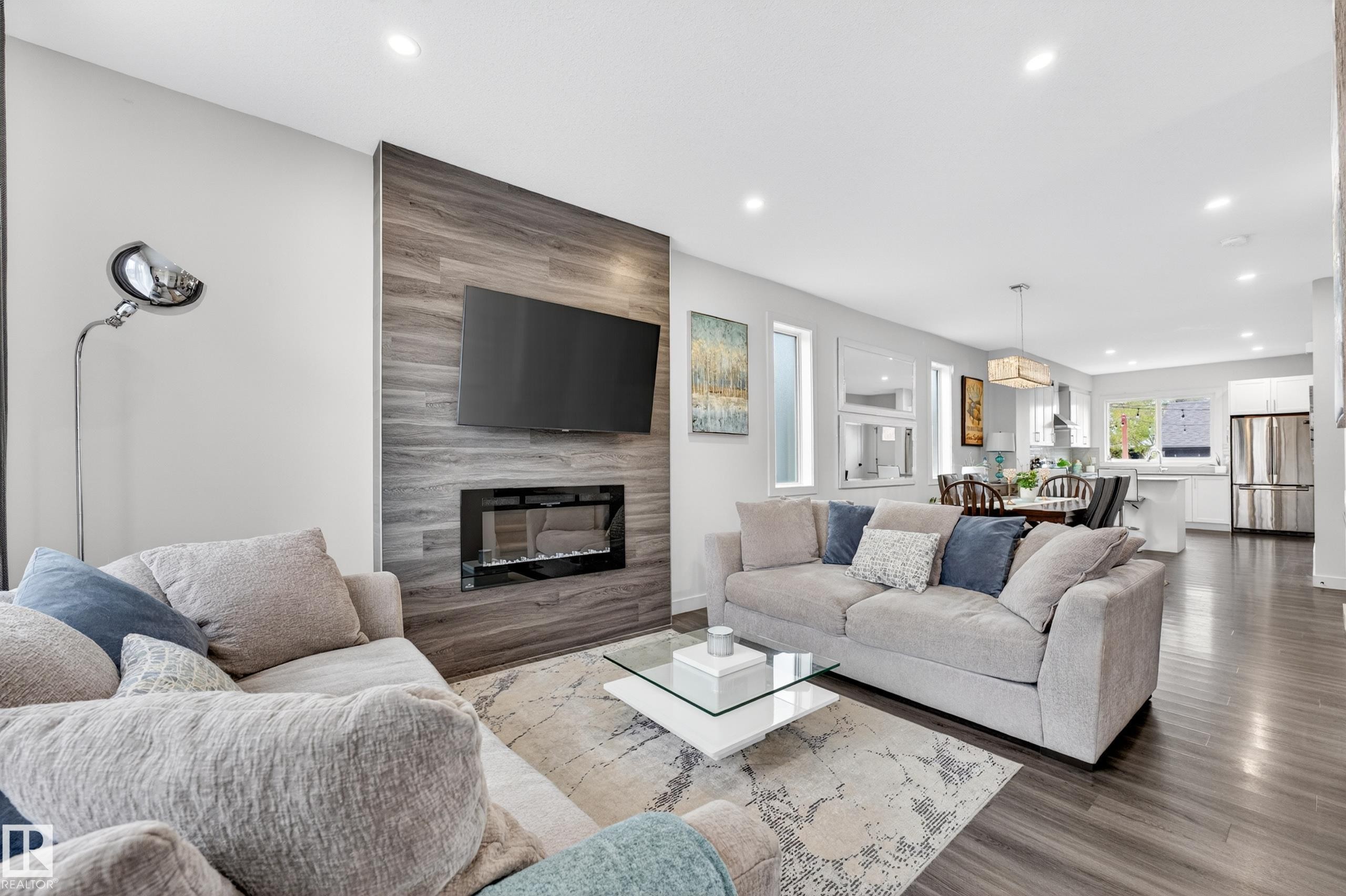 10326 160 Street Nw, Edmonton, AB - Indoor Photo Showing Living Room With Fireplace