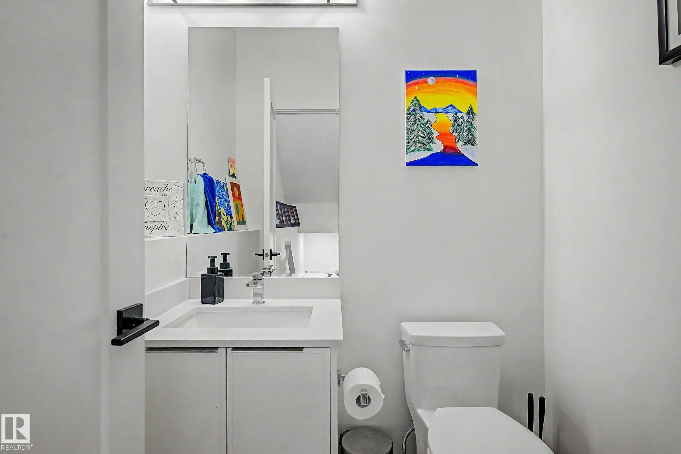 3363 Orchards Link Link Sw, Edmonton, AB - Indoor Photo Showing Bathroom