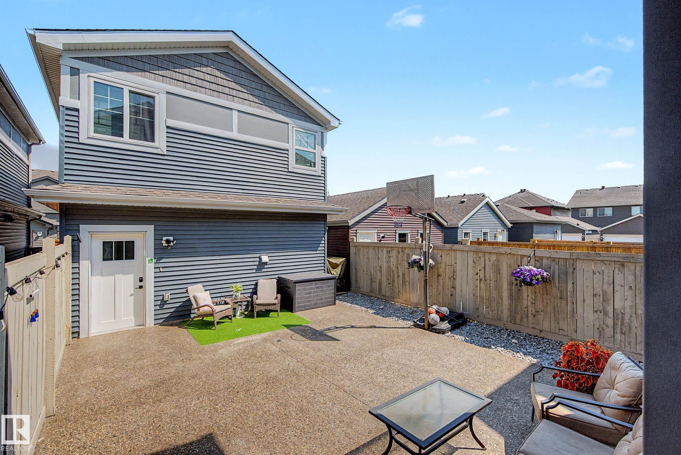3363 Orchards Link Link Sw, Edmonton, AB - Outdoor With Exterior