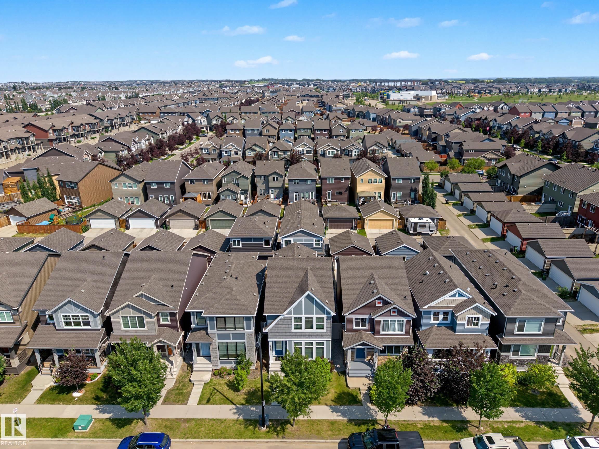 3363 Orchards Link Link Sw, Edmonton, AB - Outdoor With View
