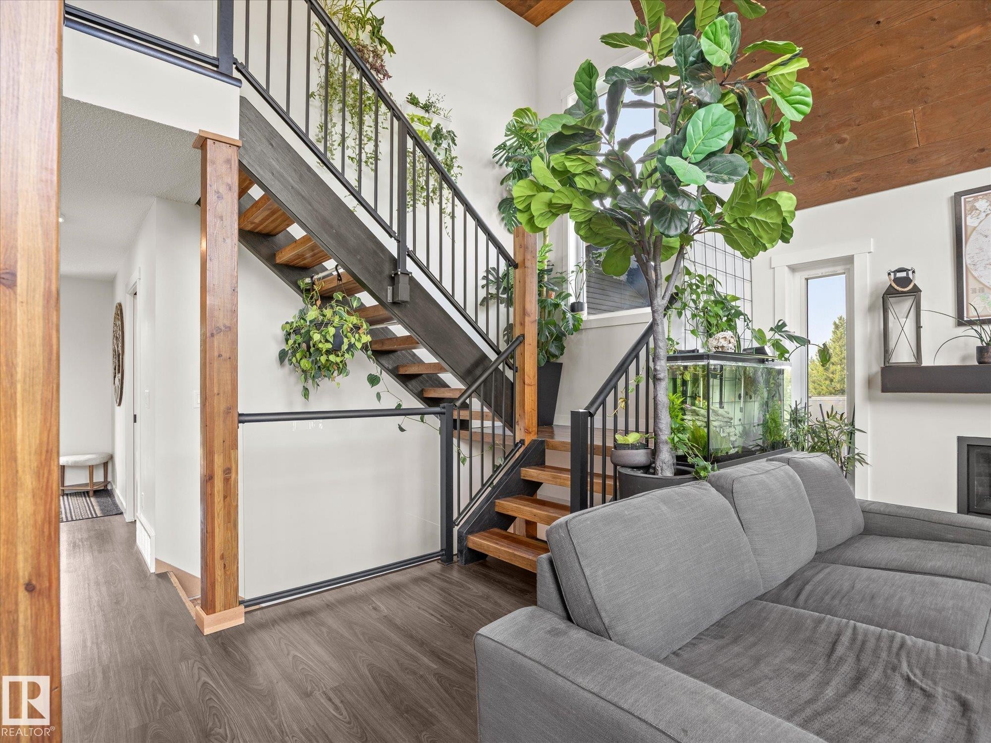 #90 50047 Rge Rd 244, Rural Leduc County, AB - Indoor