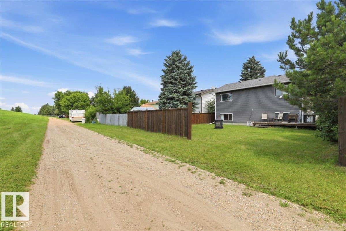 116 Cameron Crescent, Wetaskiwin, AB - Outdoor