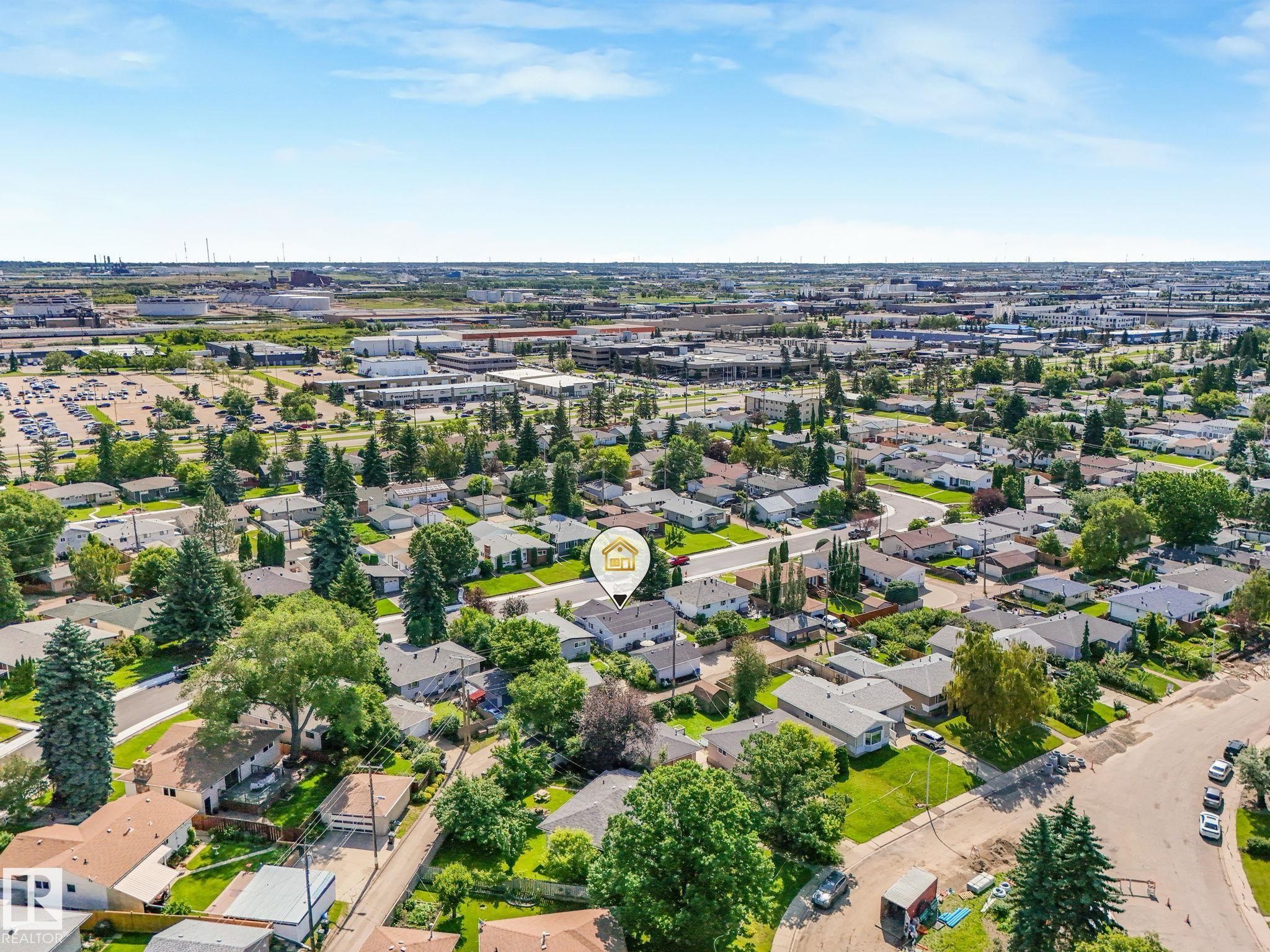 9528 54 Street Nw, Edmonton, AB - Outdoor With View