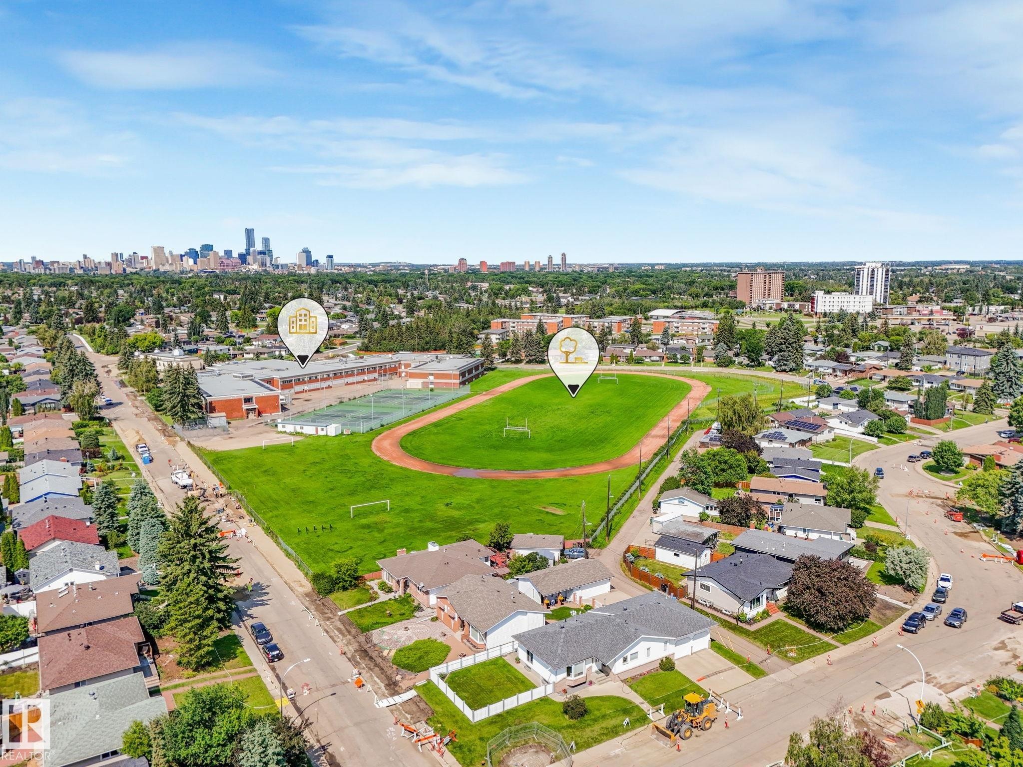 9528 54 Street Nw, Edmonton, AB - Outdoor With View