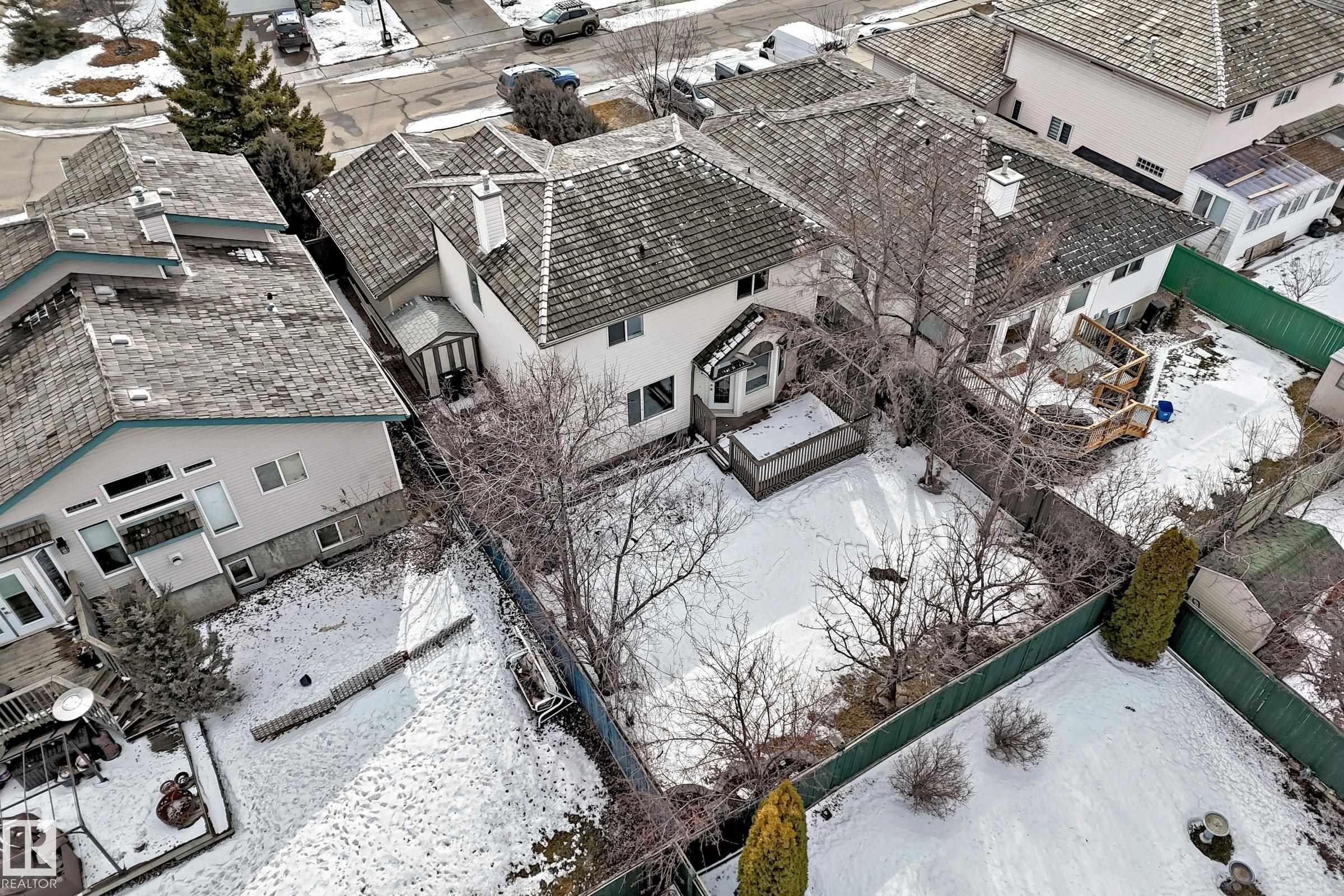 784 Blackburn Place Sw, Edmonton, AB - Outdoor