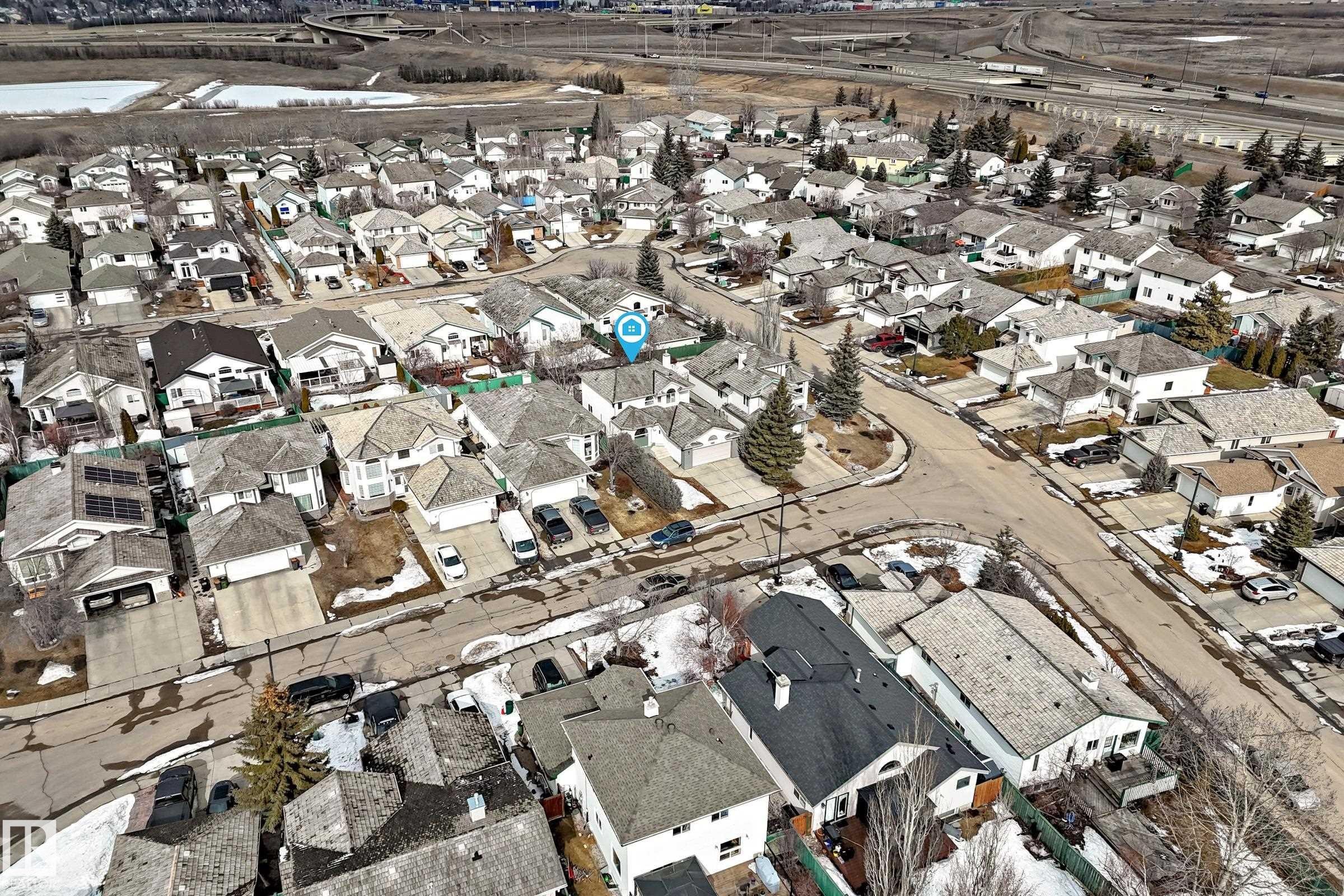 784 Blackburn Place Sw, Edmonton, AB - Outdoor With View