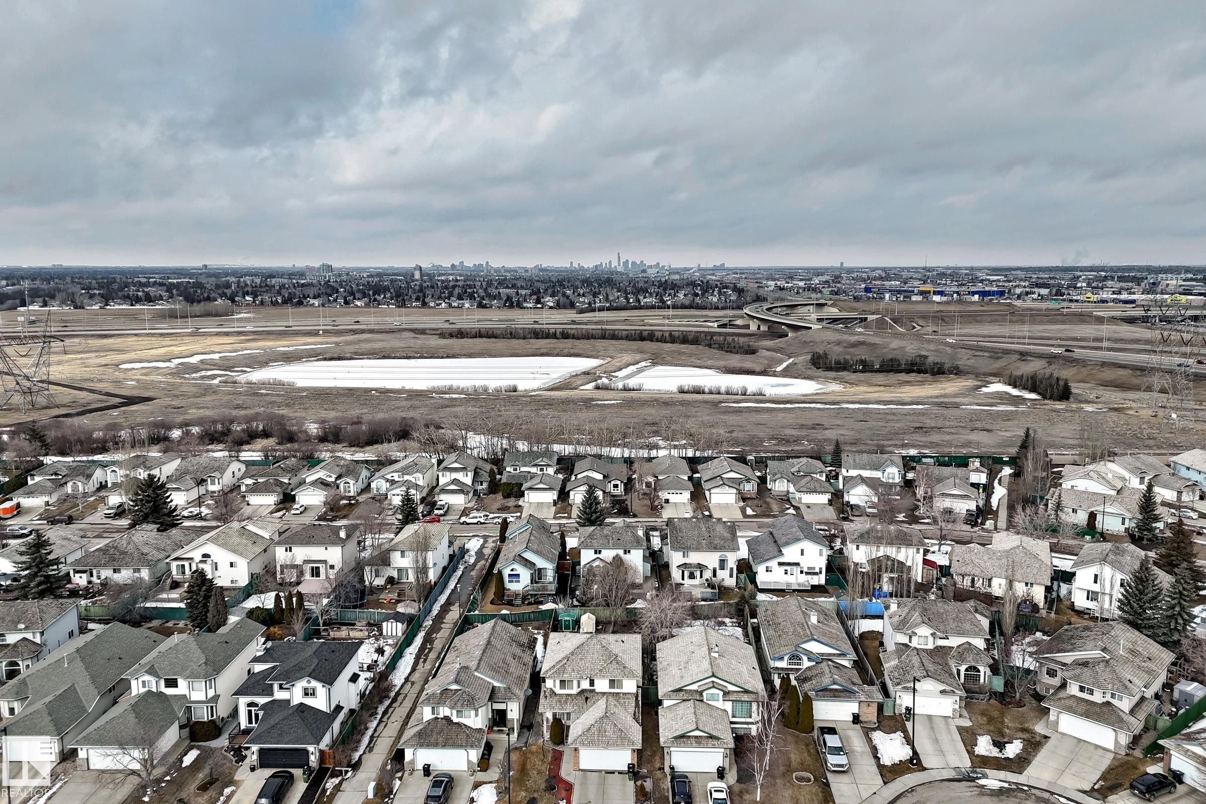 784 Blackburn Place Sw, Edmonton, AB - Outdoor With View