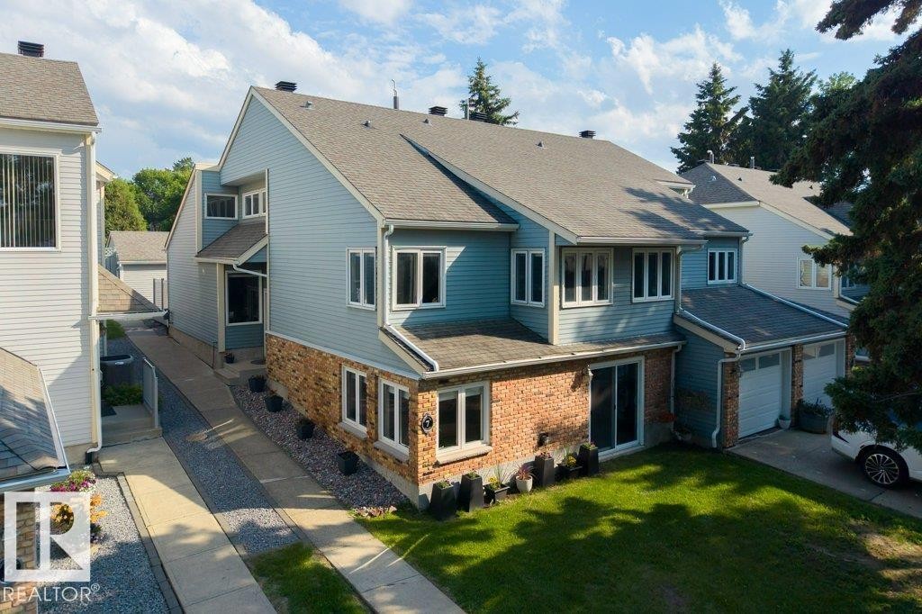 7 Whiteoaks Estates, St. Albert, AB - Outdoor