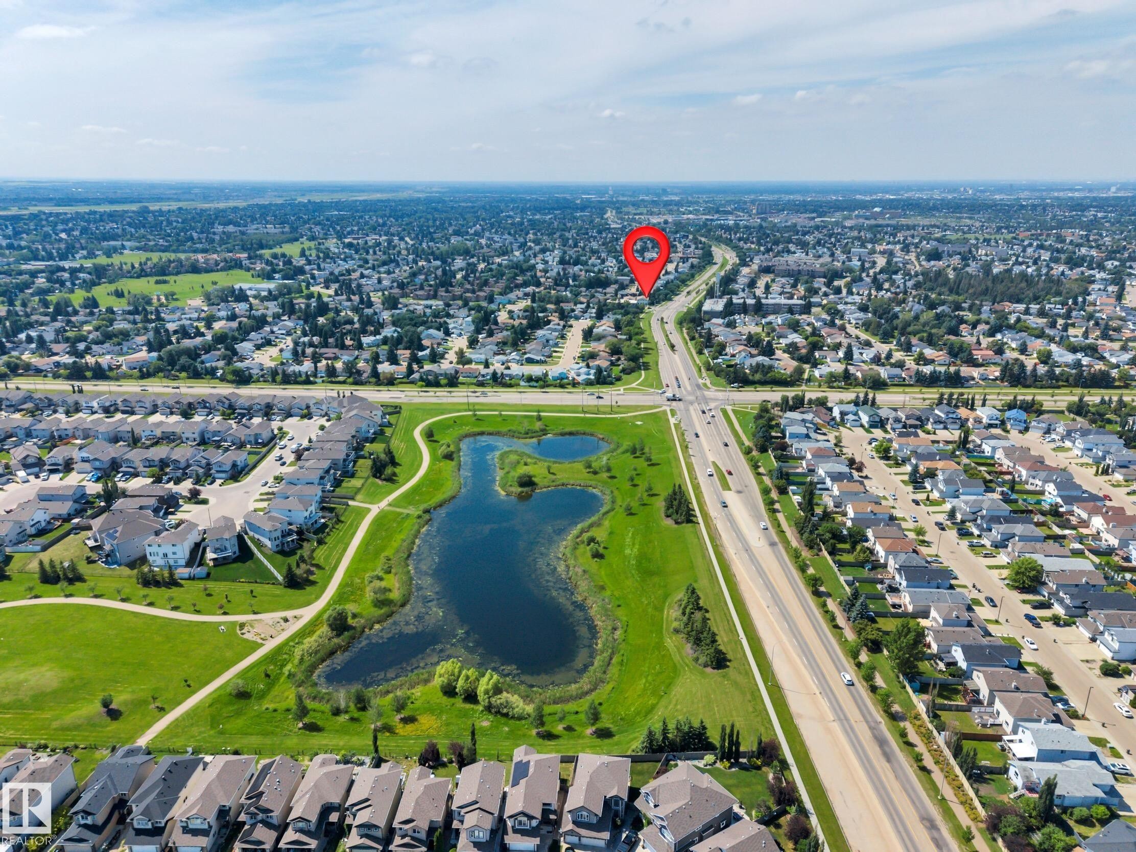 2218 38 Street Nw, Edmonton, AB - Outdoor With View