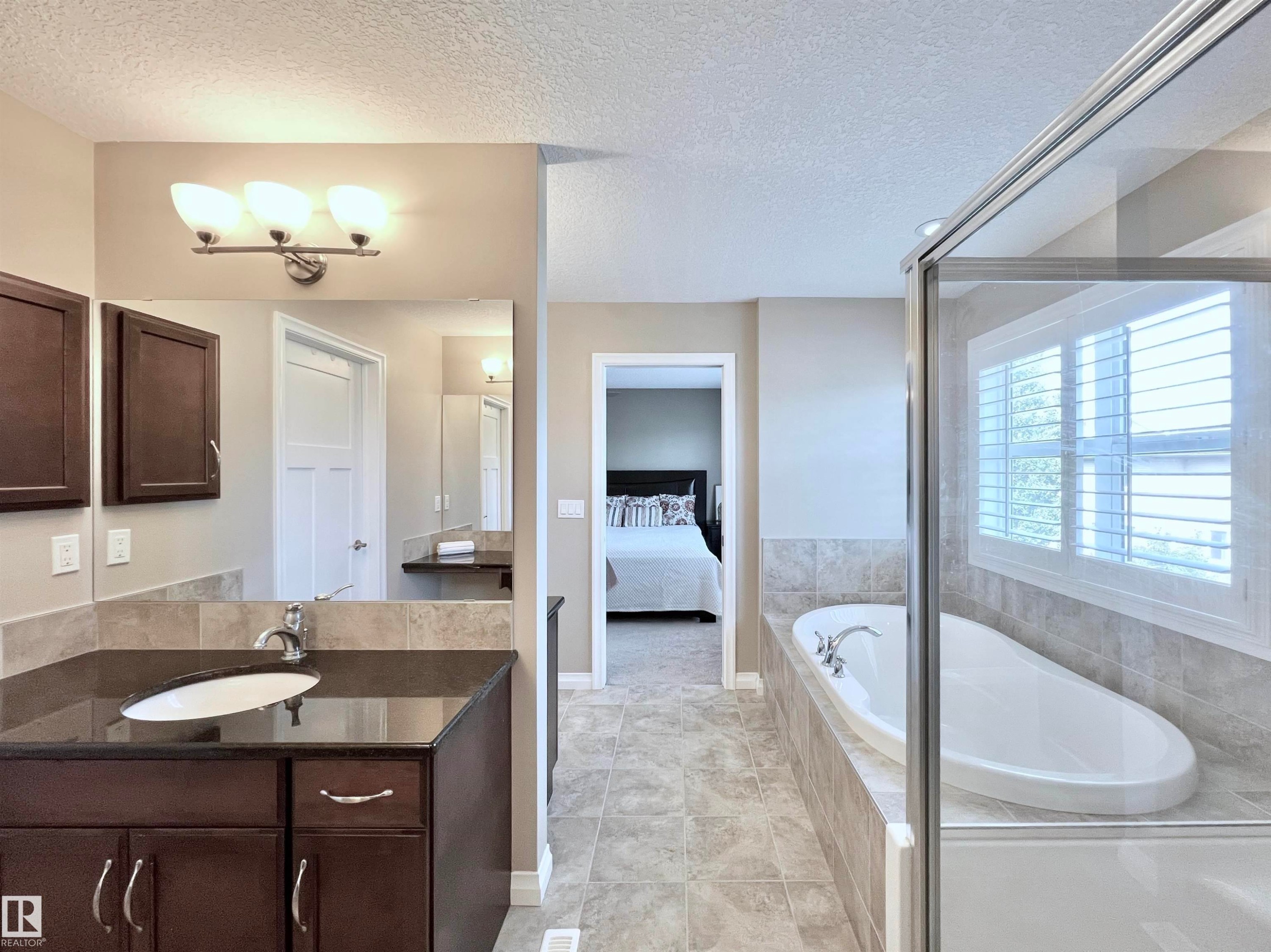 3244 Abbott Crescent Sw, Edmonton, AB