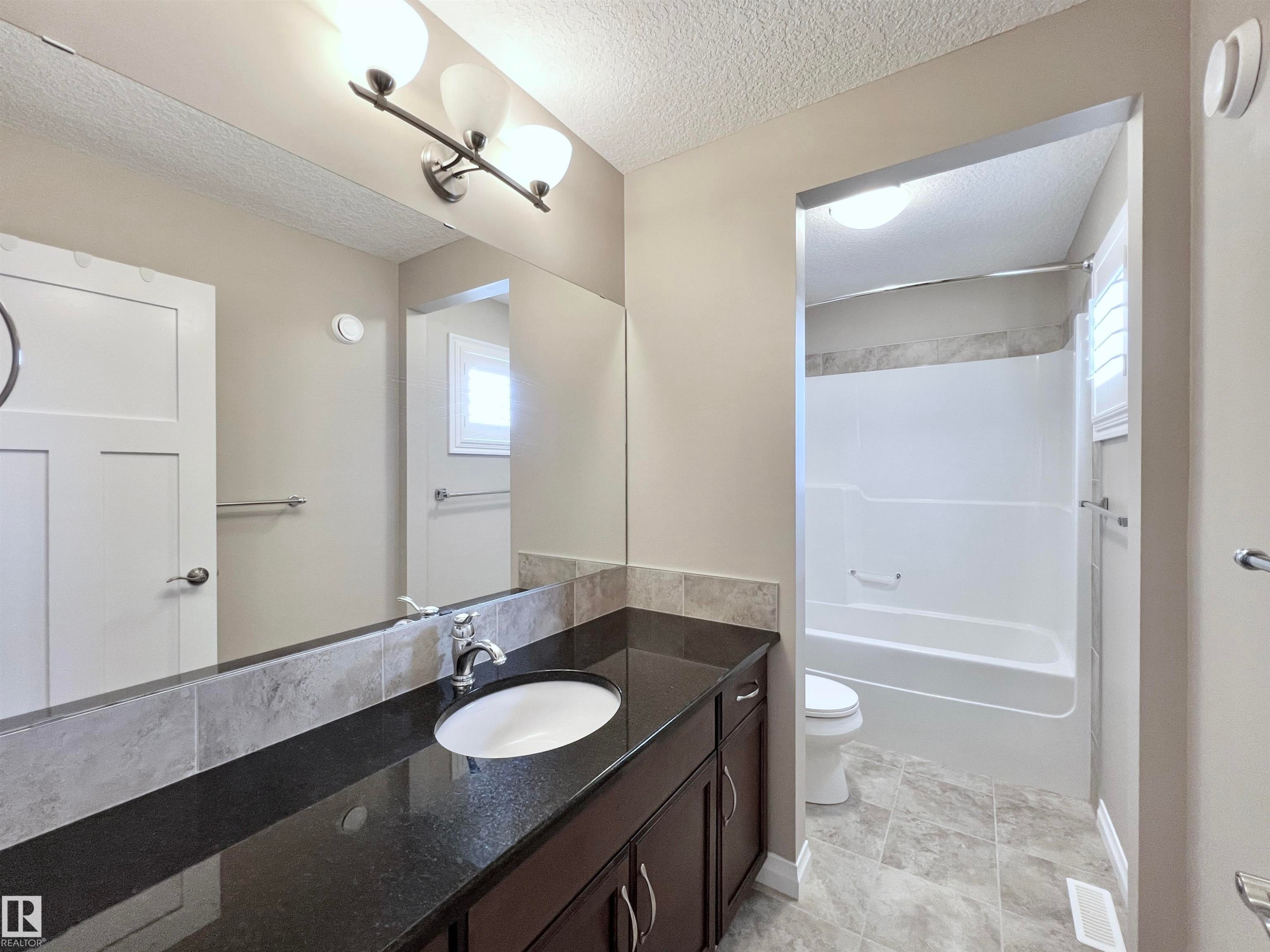 3244 Abbott Crescent Sw, Edmonton, AB