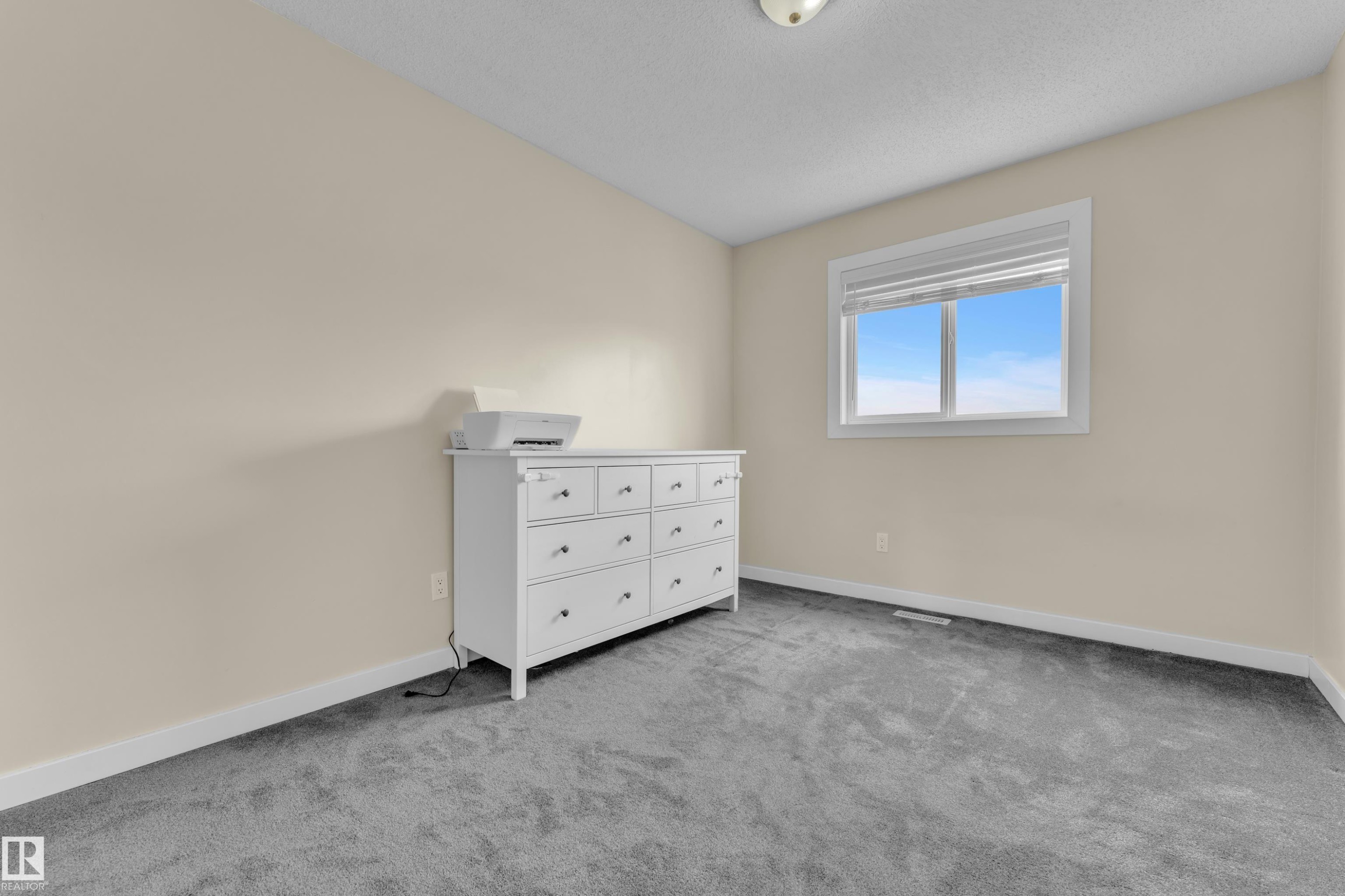 2362 29A Avenue Nw, Edmonton, AB
