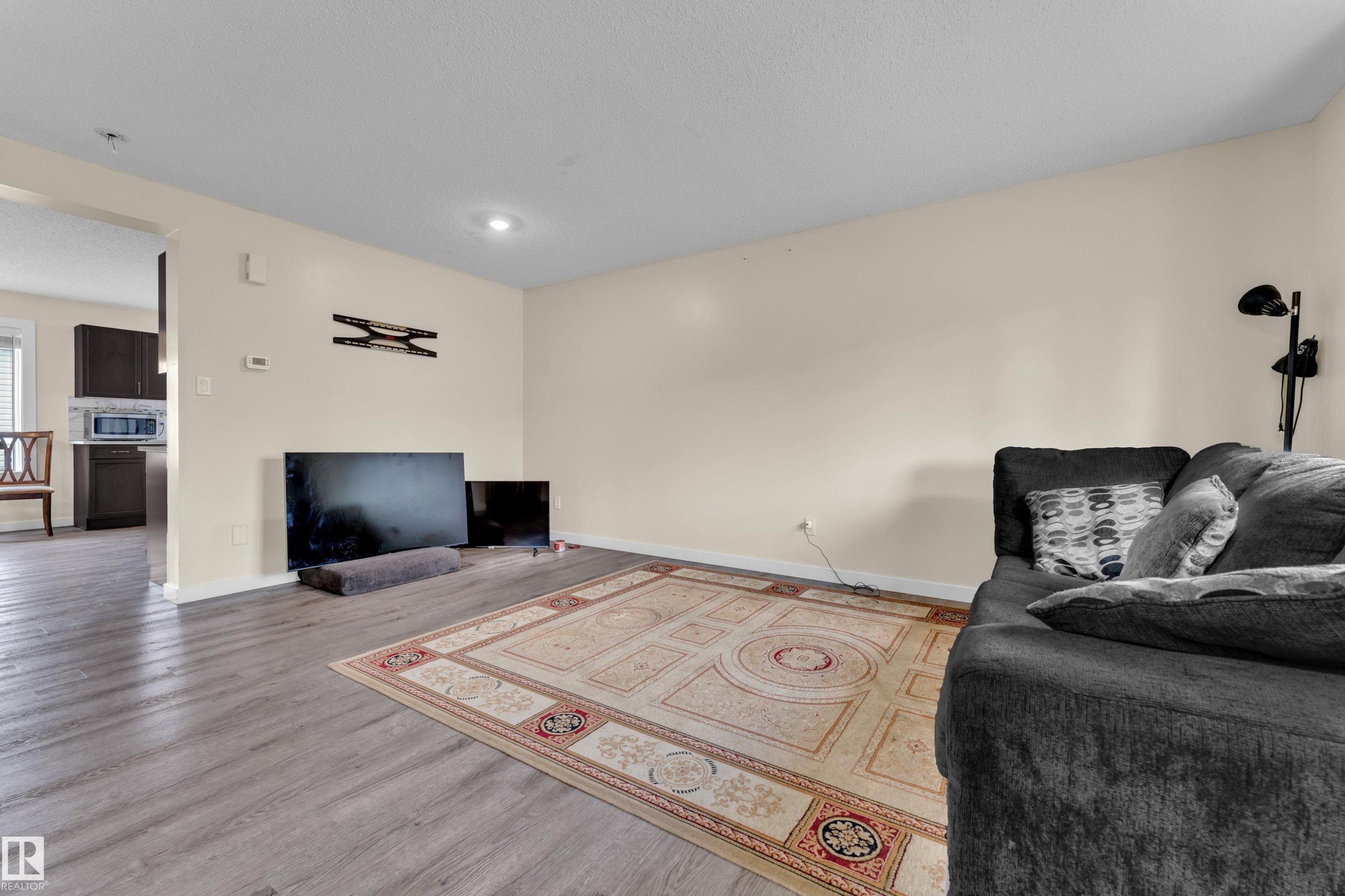 2362 29A Avenue Nw, Edmonton, AB