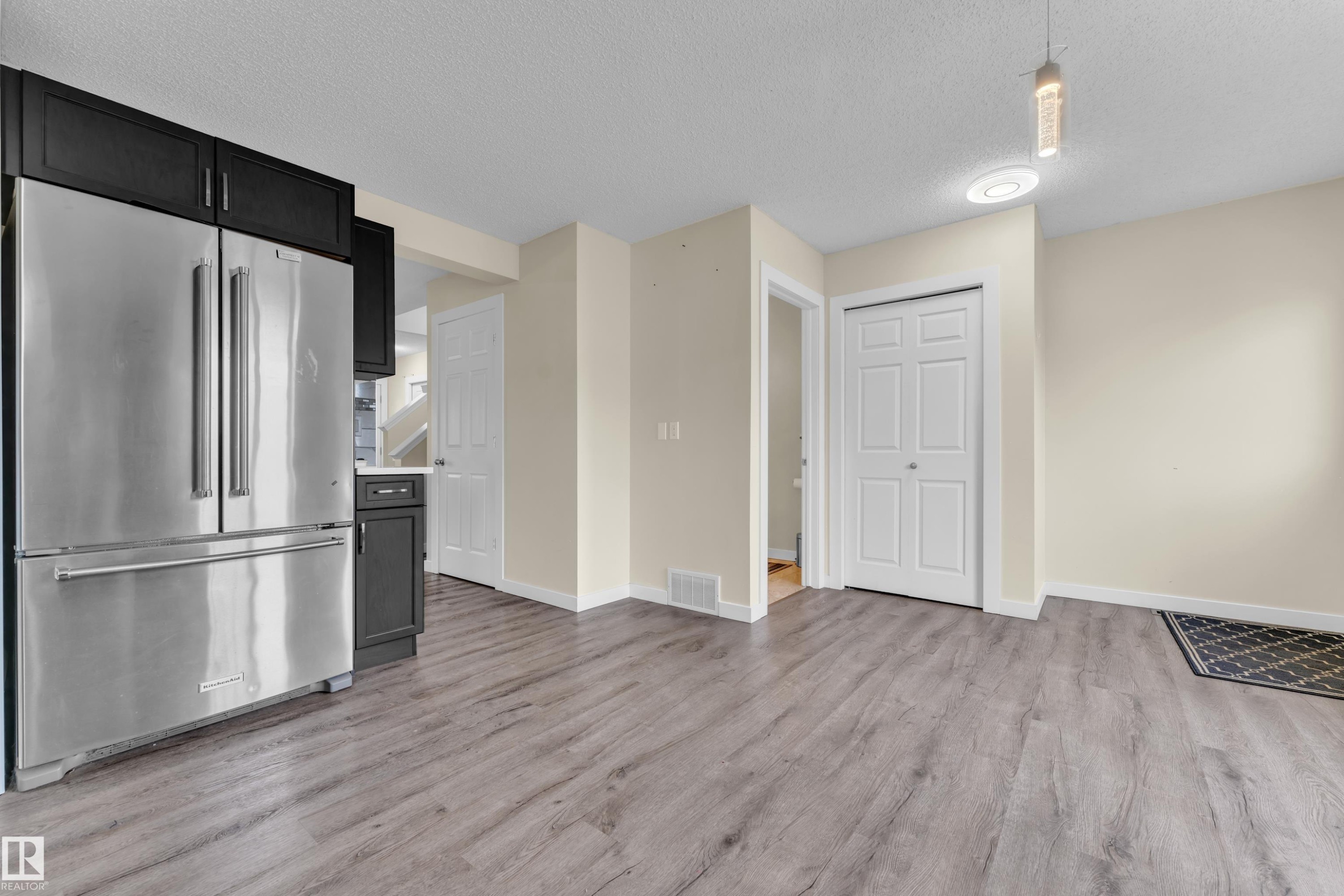 2362 29A Avenue Nw, Edmonton, AB