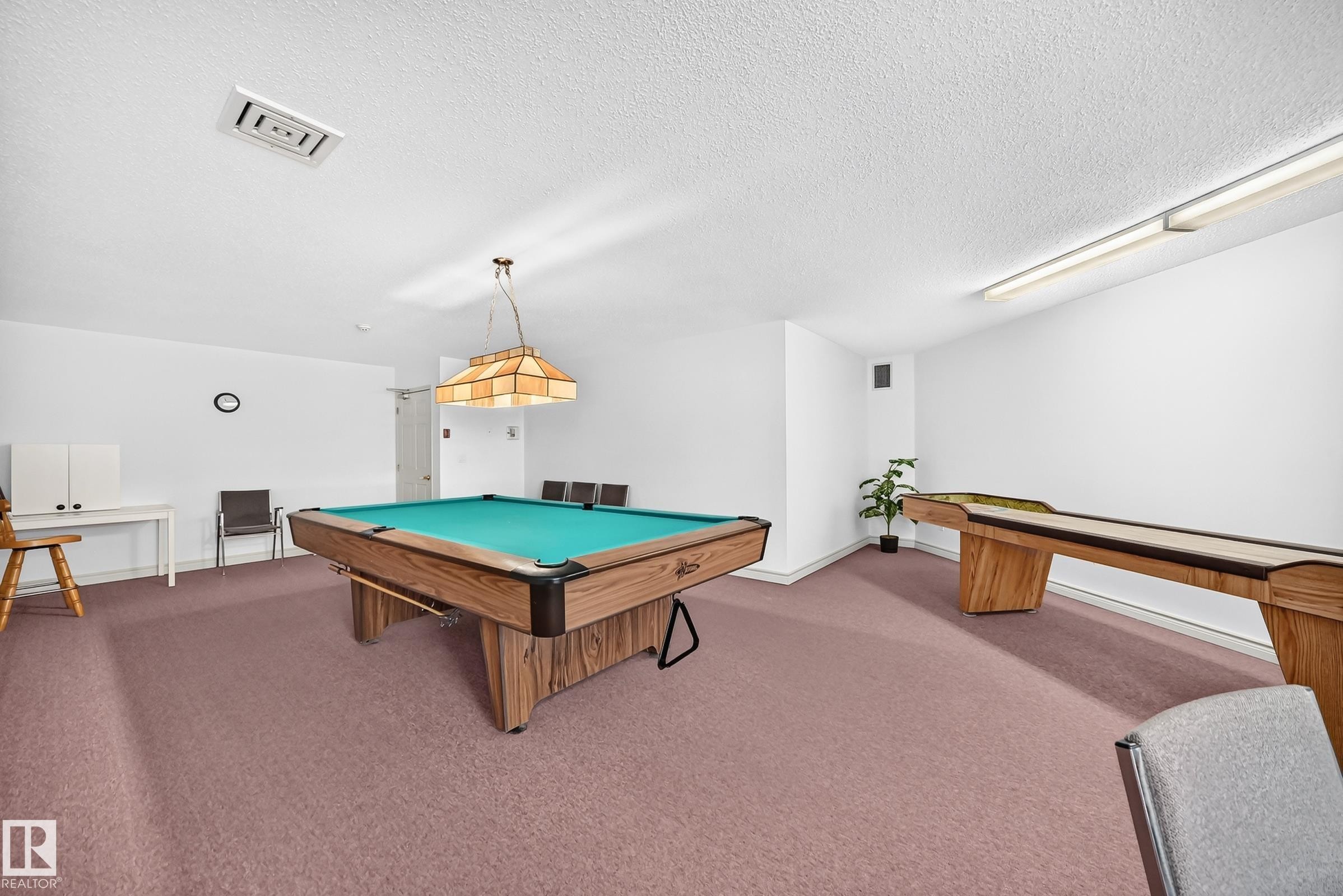 #109 10945 21 Av Nw, Edmonton, AB - Indoor Photo Showing Other Room