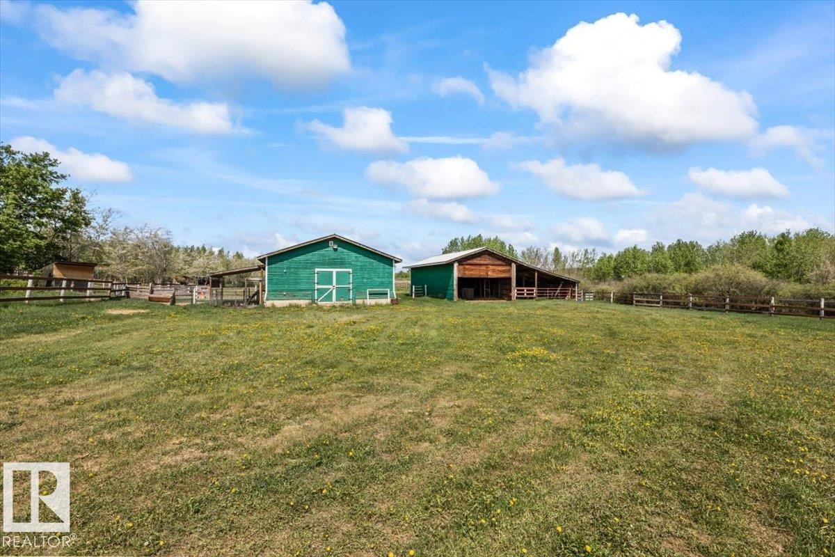 2 23123 Twp Road 564, Rural Sturgeon County, AB