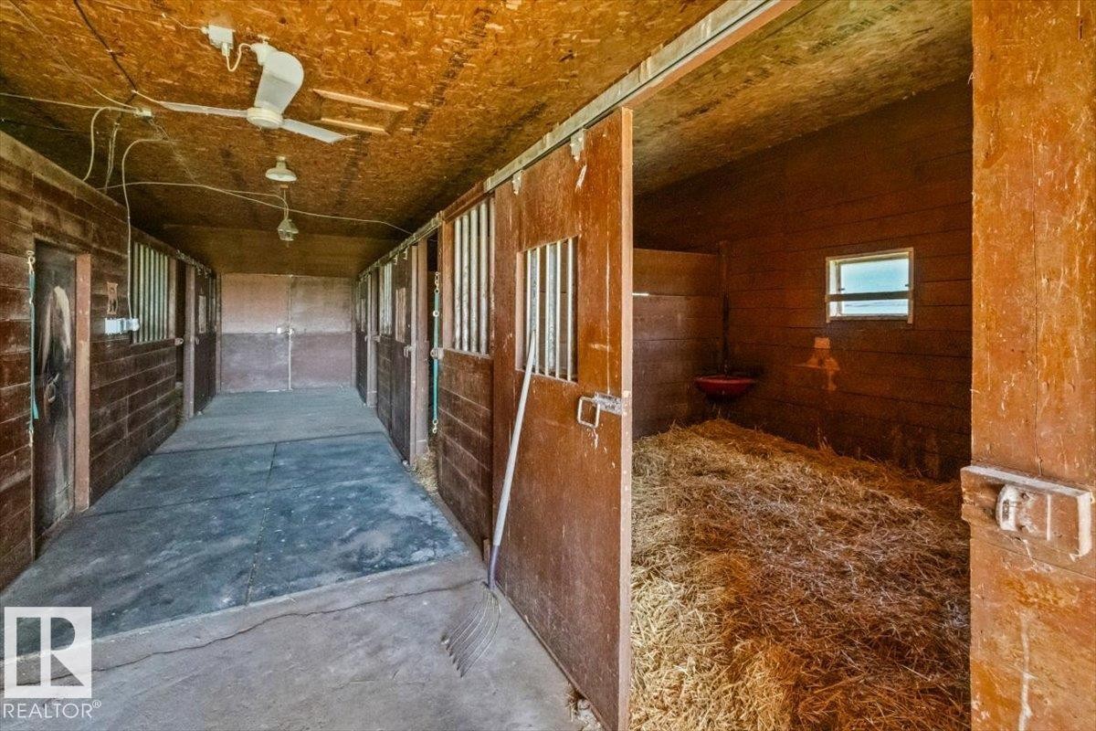 2 23123 Twp Road 564, Rural Sturgeon County, AB