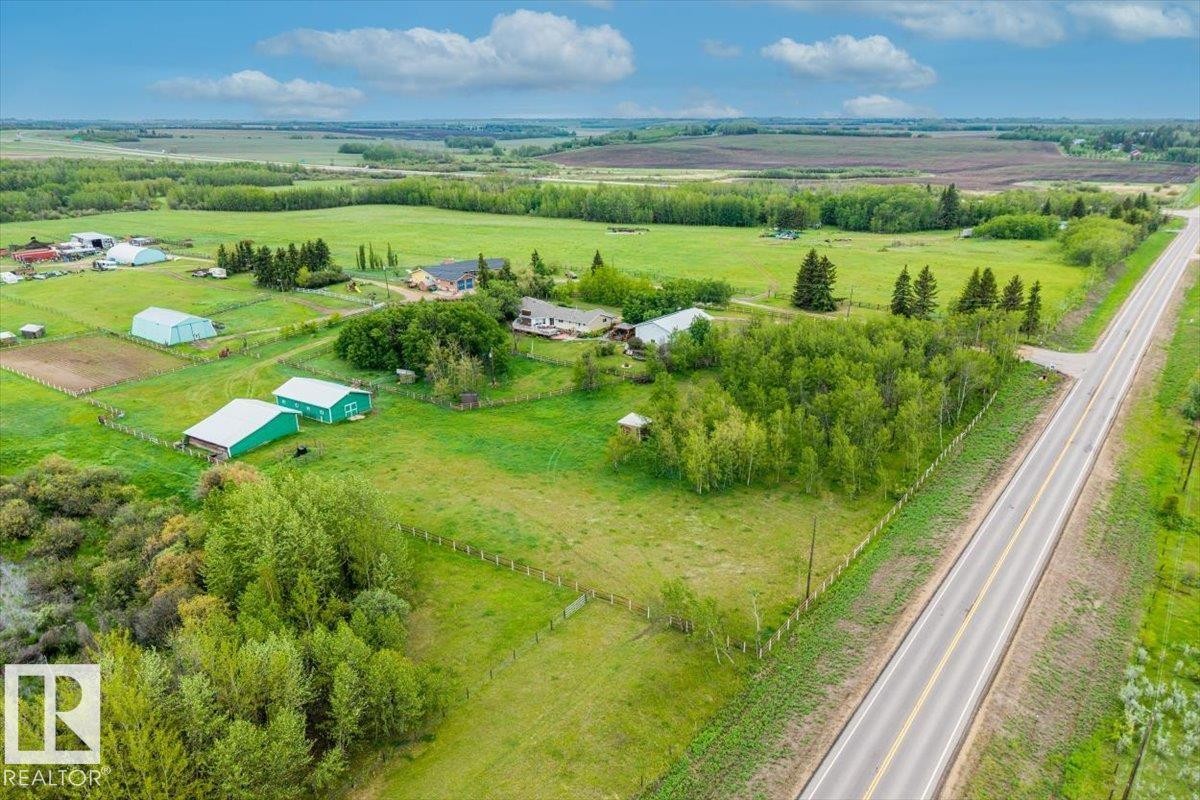 2 23123 Twp Road 564, Rural Sturgeon County, AB