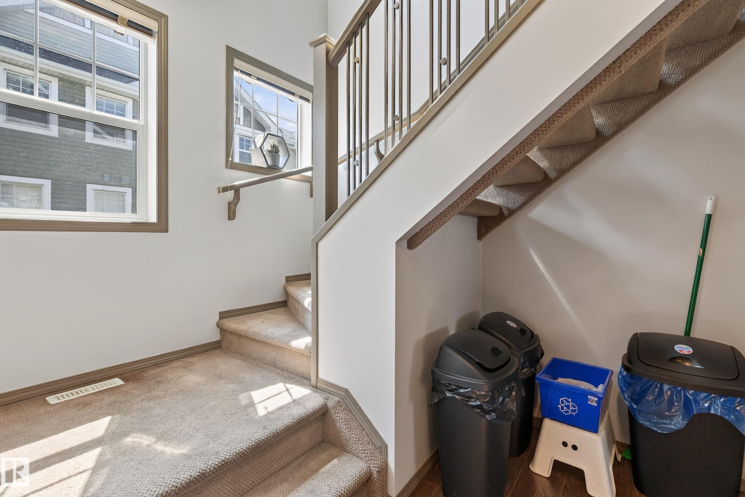 #2 5604 199 St Nw, Edmonton, AB - Indoor Photo Showing Other Room