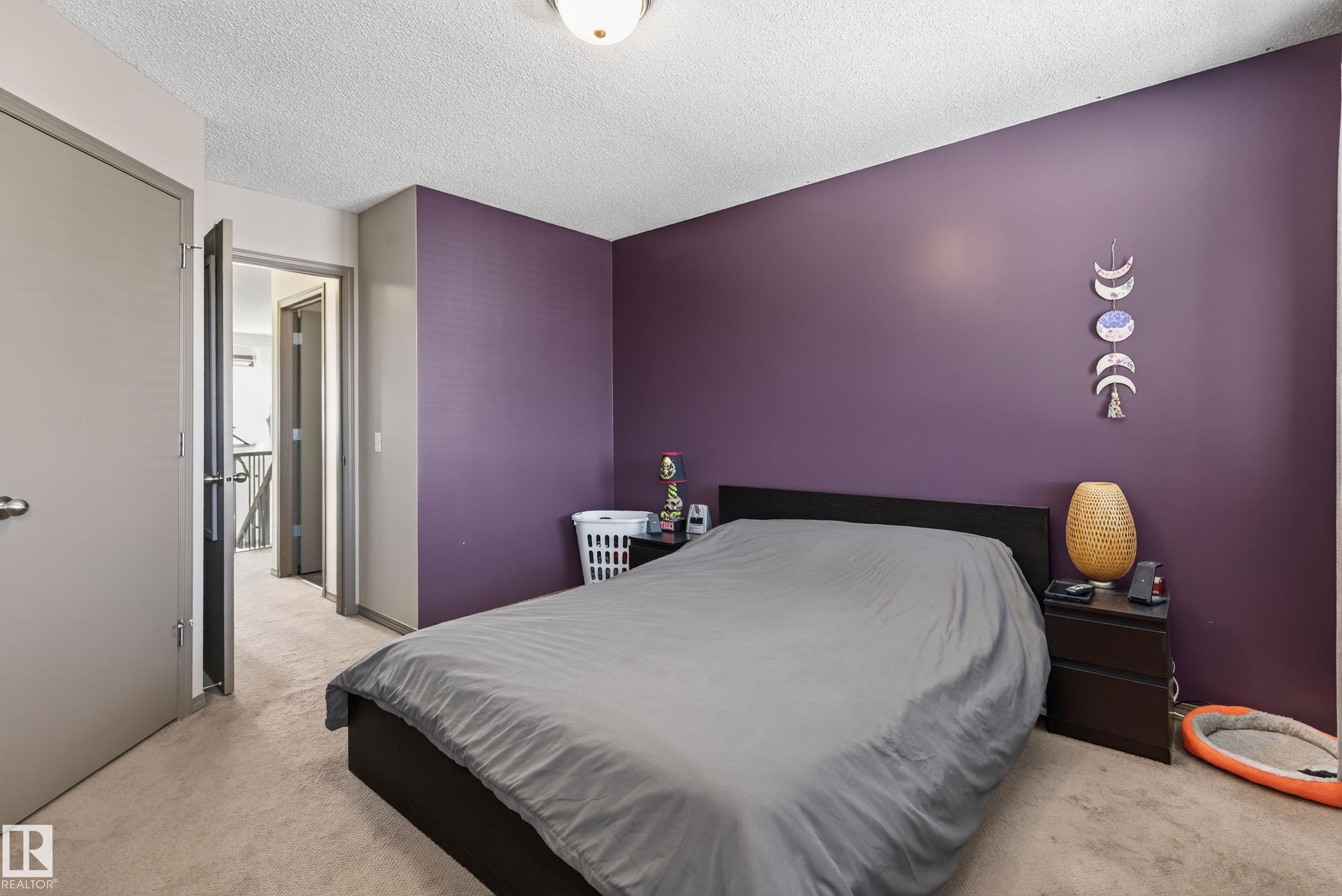 #2 5604 199 St Nw, Edmonton, AB - Indoor Photo Showing Bedroom