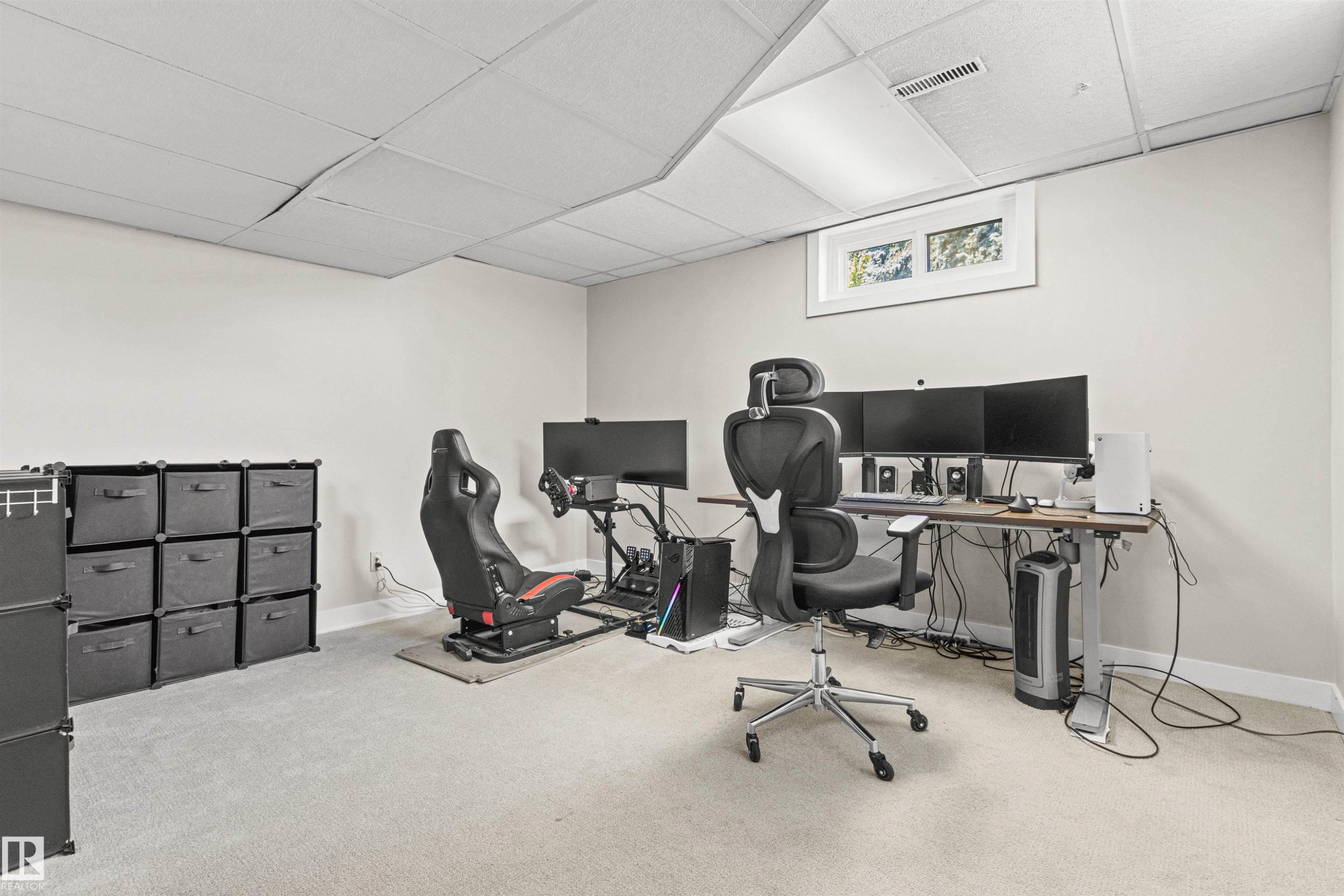 17532 55 Avenue Nw, Edmonton, AB - Indoor Photo Showing Office