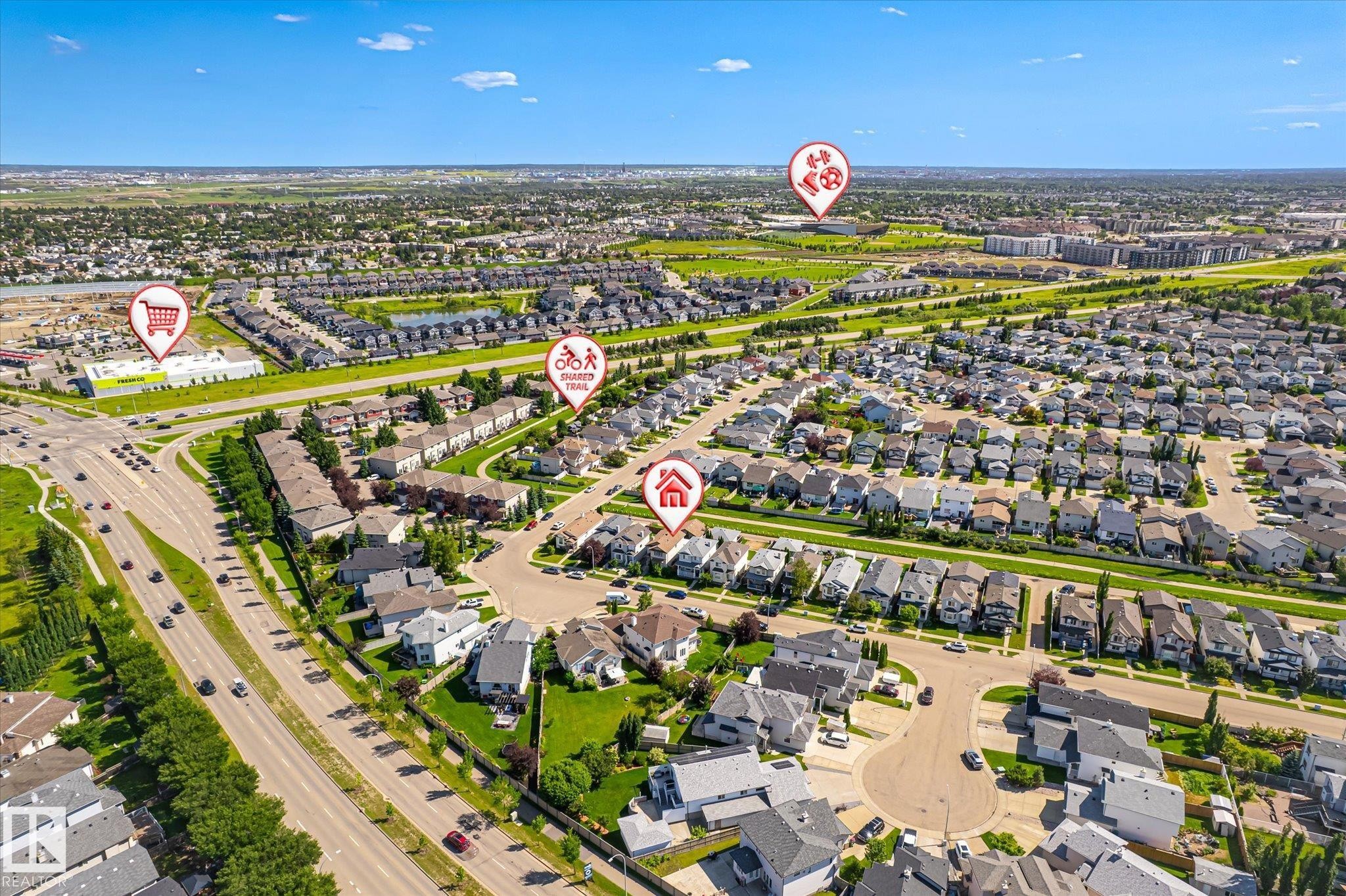 Image quality insufficient for description - 4317 152 Avenue Nw, Edmonton, AB - Outdoor With View