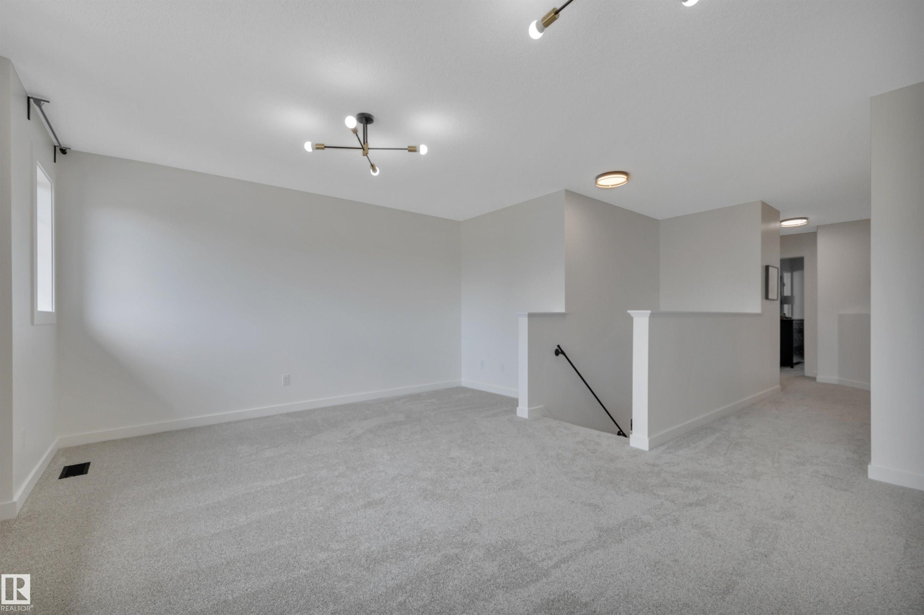 4029 Alexander Way Sw, Edmonton, AB - Indoor Photo Showing Other Room