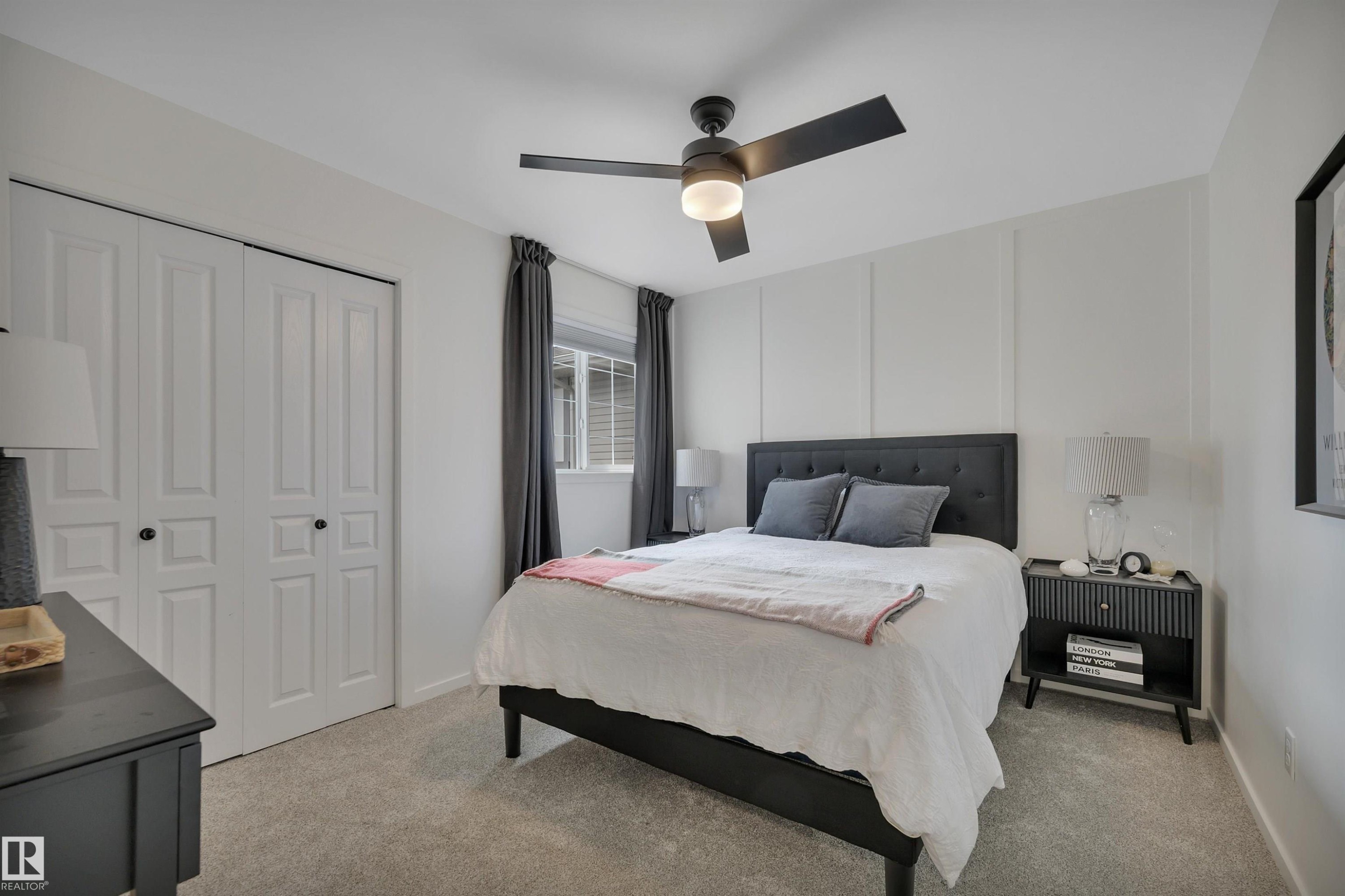 4029 Alexander Way Sw, Edmonton, AB - Indoor Photo Showing Bedroom