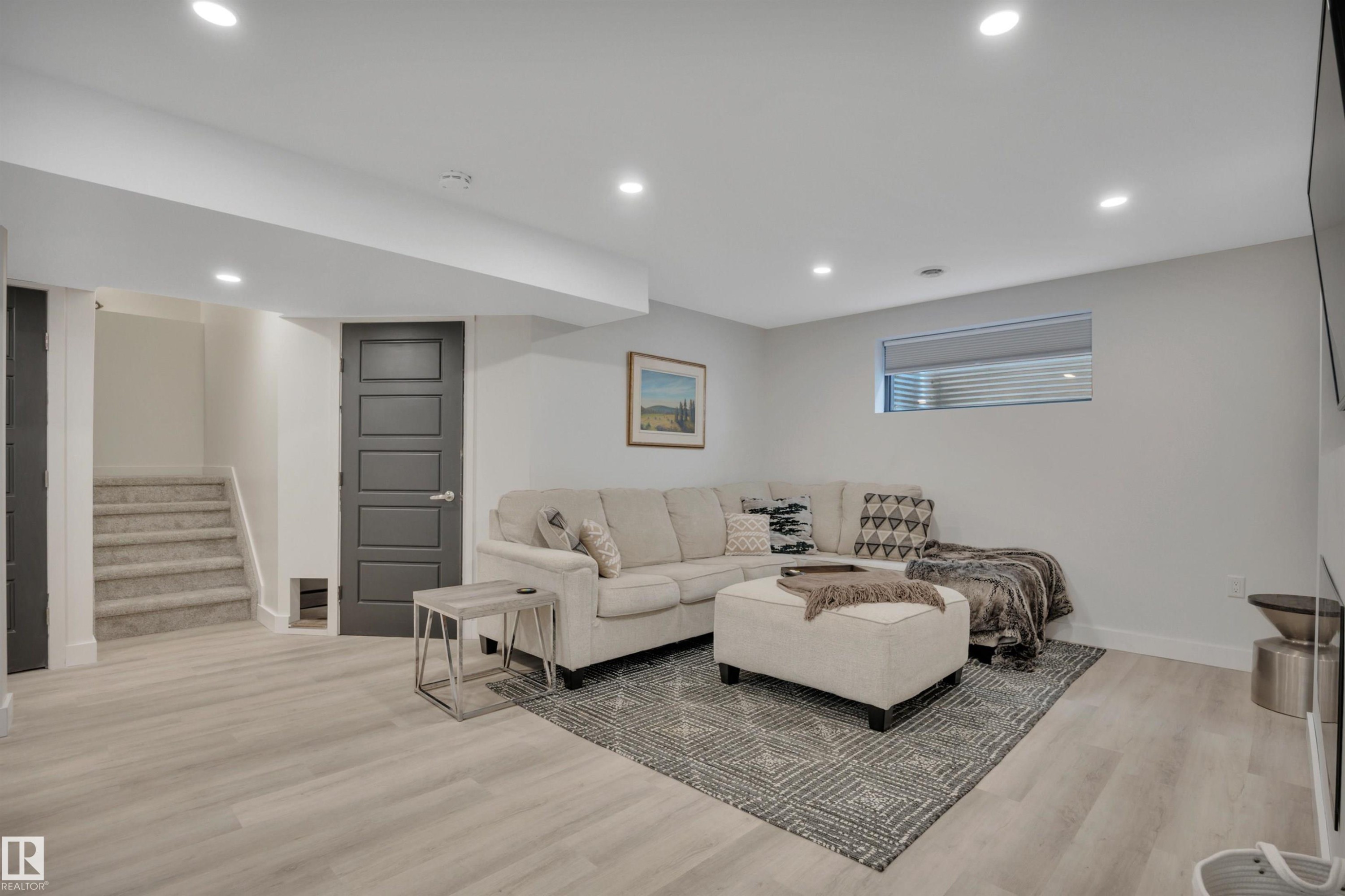 4029 Alexander Way Sw, Edmonton, AB - Indoor Photo Showing Basement