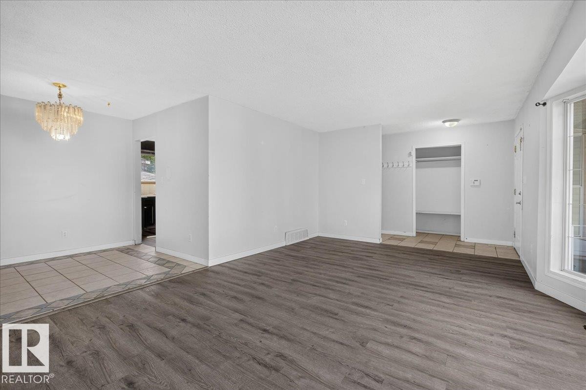 1939 61 Street Nw, Edmonton, AB - Indoor Photo Showing Other Room