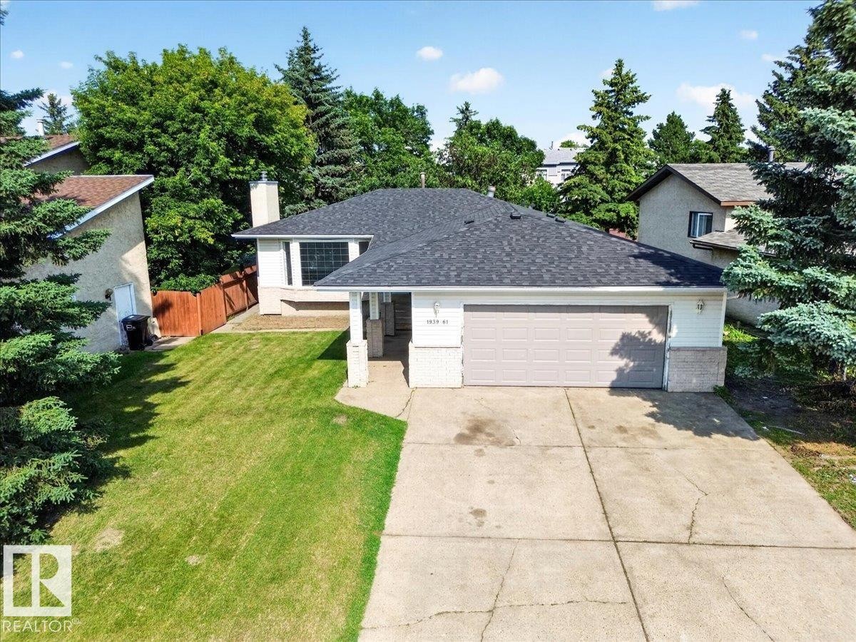 1939 61 Street Nw, Edmonton, AB - Outdoor